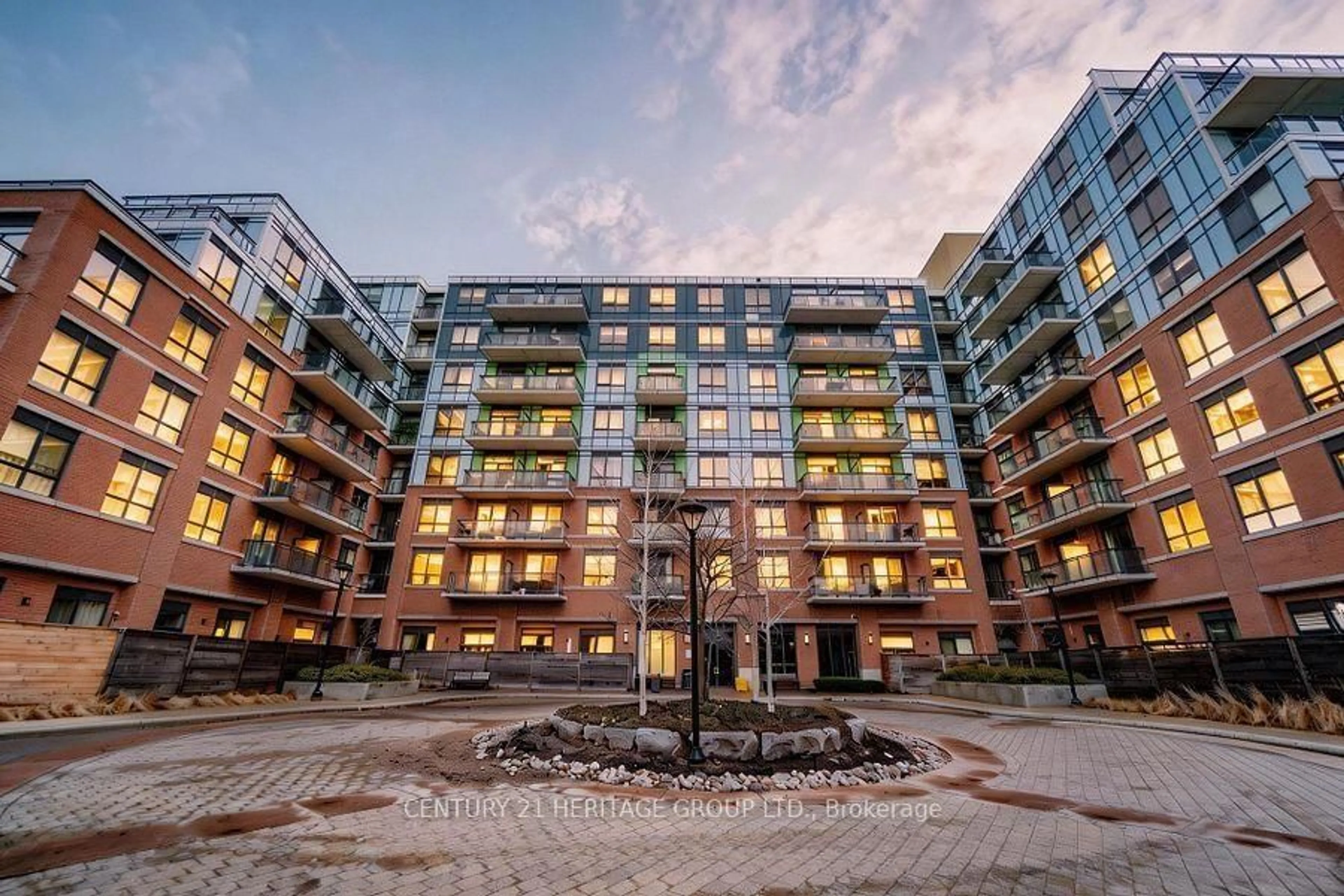 Unknown for 11611 Yonge St #319, Richmond Hill Ontario L4E 1G2