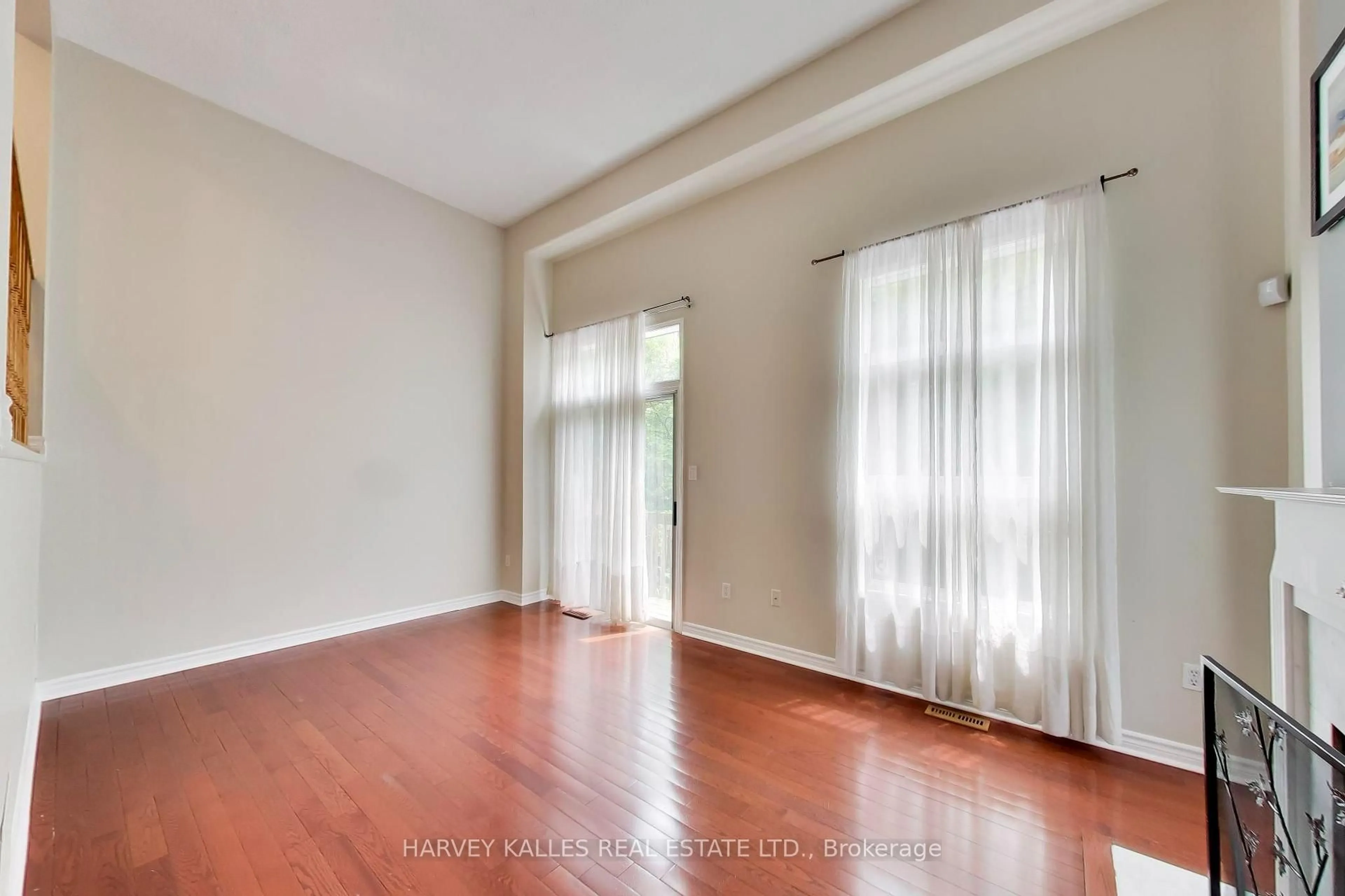 A pic of a room for 95 Weldrick Rd #74, Richmond Hill Ontario L4C 0H6