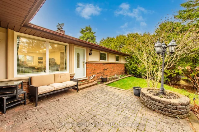 8 Cardwell Crt, Adjala-Tosorontio 3
