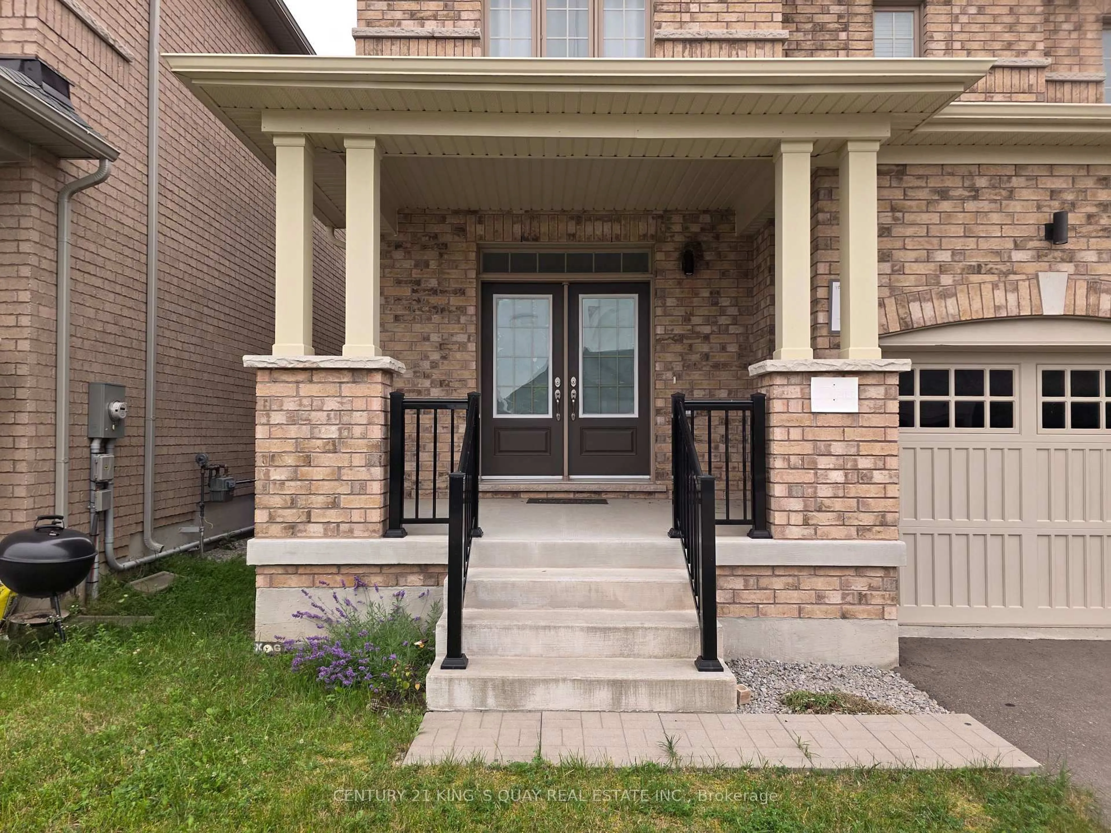 Unknown for 37 Pietrowski Dr, Georgina Ontario L4P 0K2
