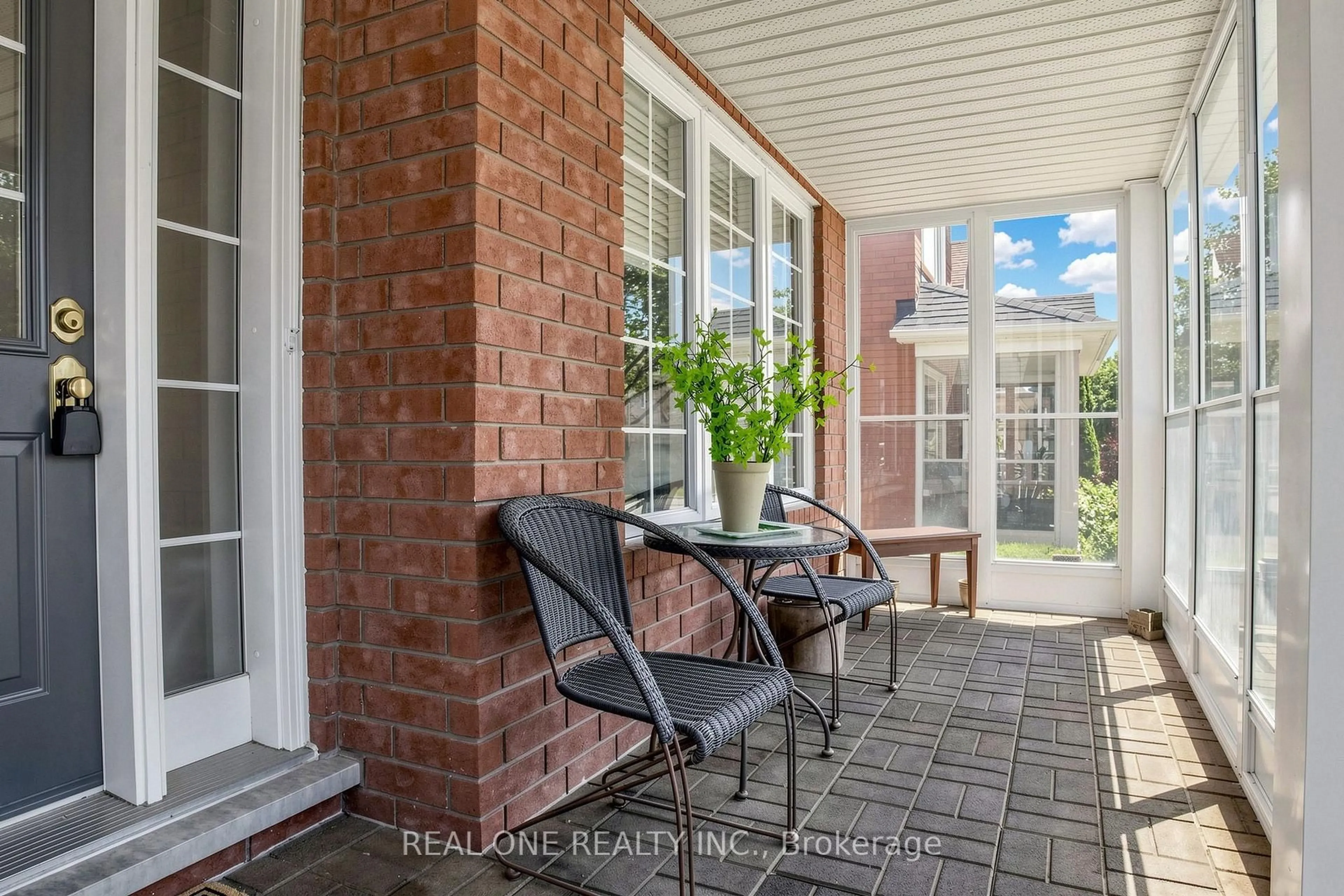 Patio, street for 74 Trojan Cres, Markham Ontario L6C 2N4