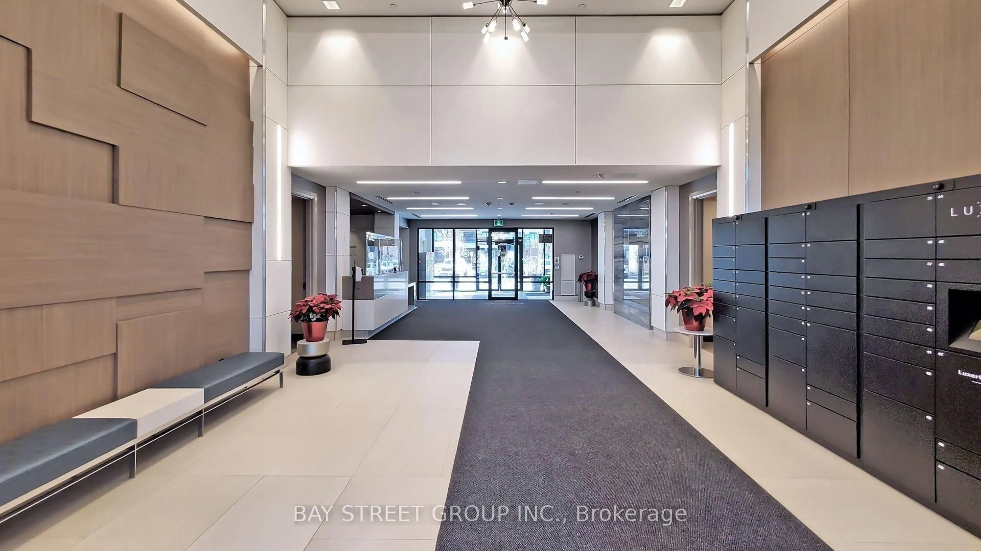Indoor foyer for 25 Water Walk Dr #517, Markham Ontario L6G 0G3