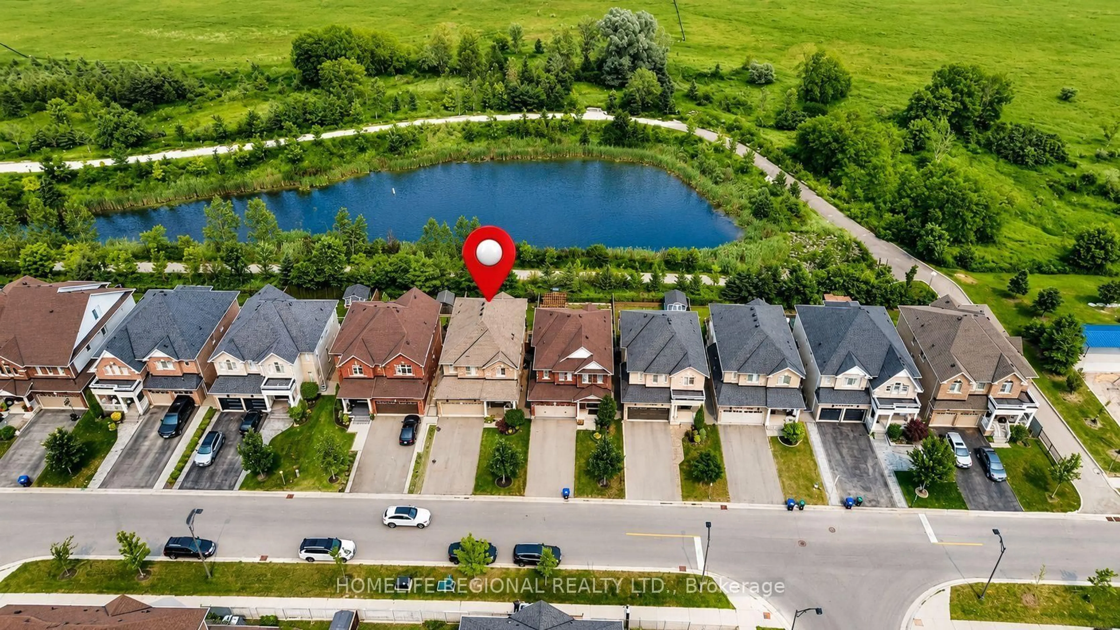 A pic from outside/outdoor area/front of a property/back of a property/a pic from drone, water/lake/river/ocean view for 37 Turner Dr, New Tecumseth Ontario L0G 1W0