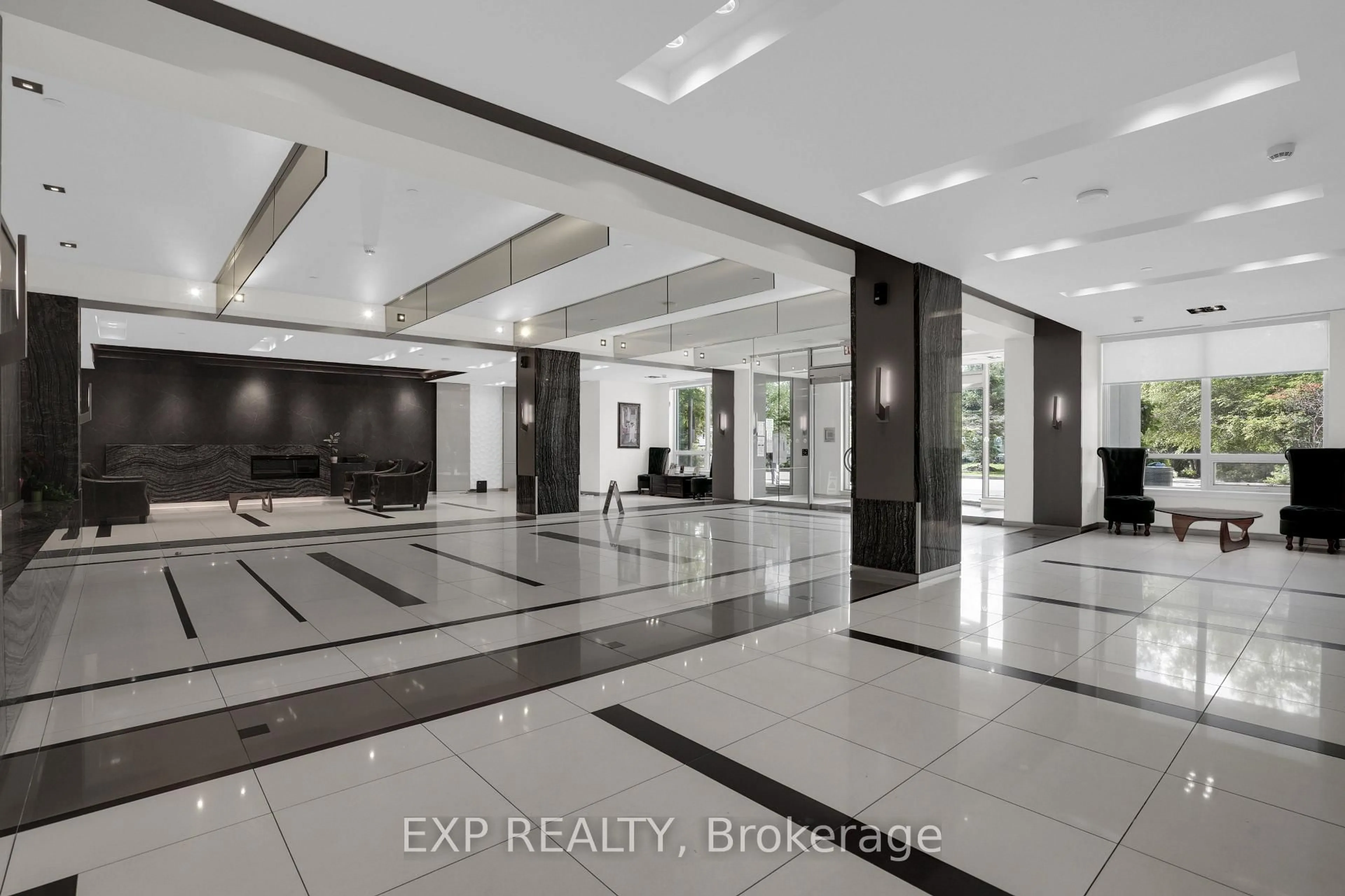 Lobby for 7167 Yonge St #619, Markham Ontario L3T 0E1
