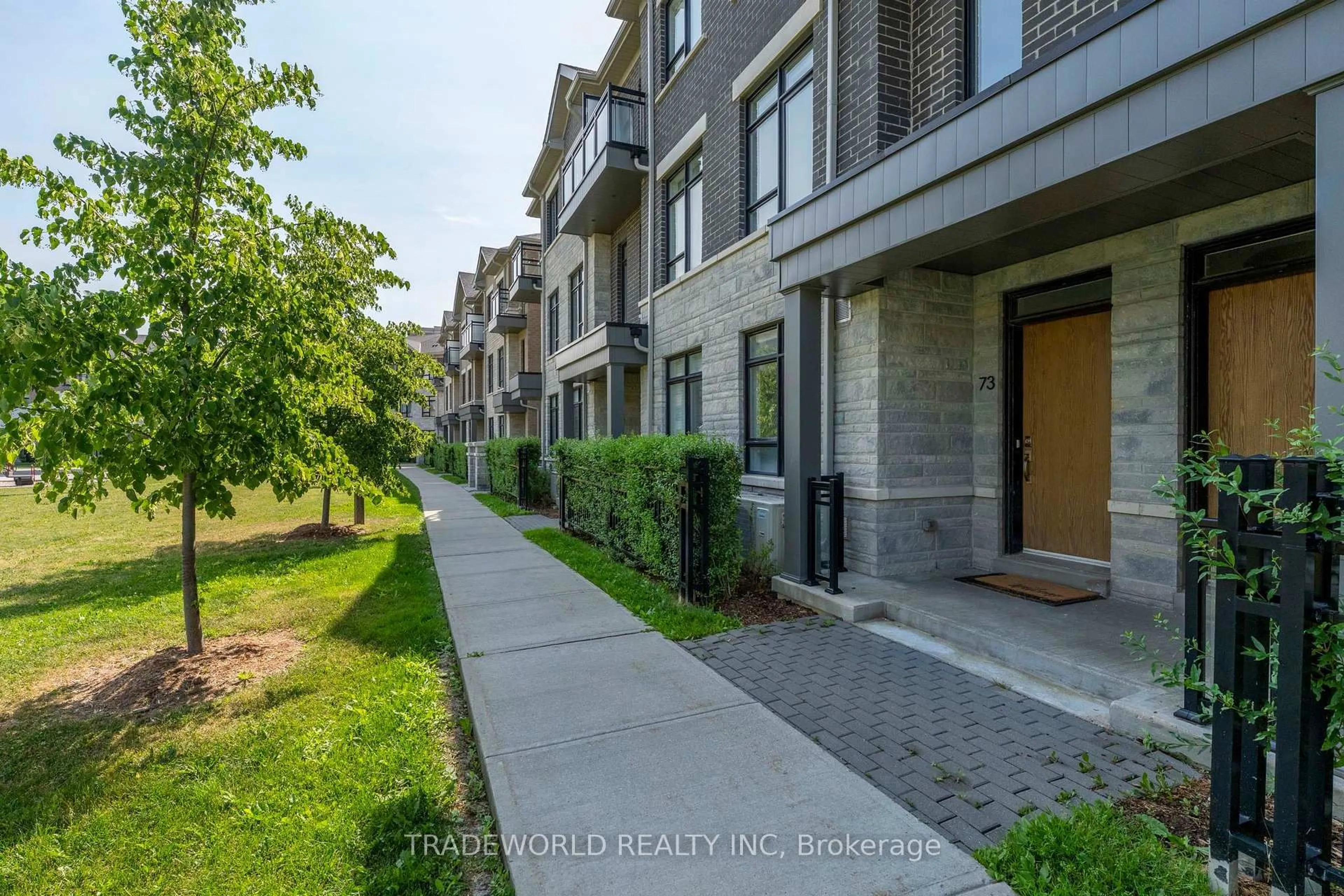 Patio, street for 73 Feeney Lane, Markham Ontario L3T 0G3