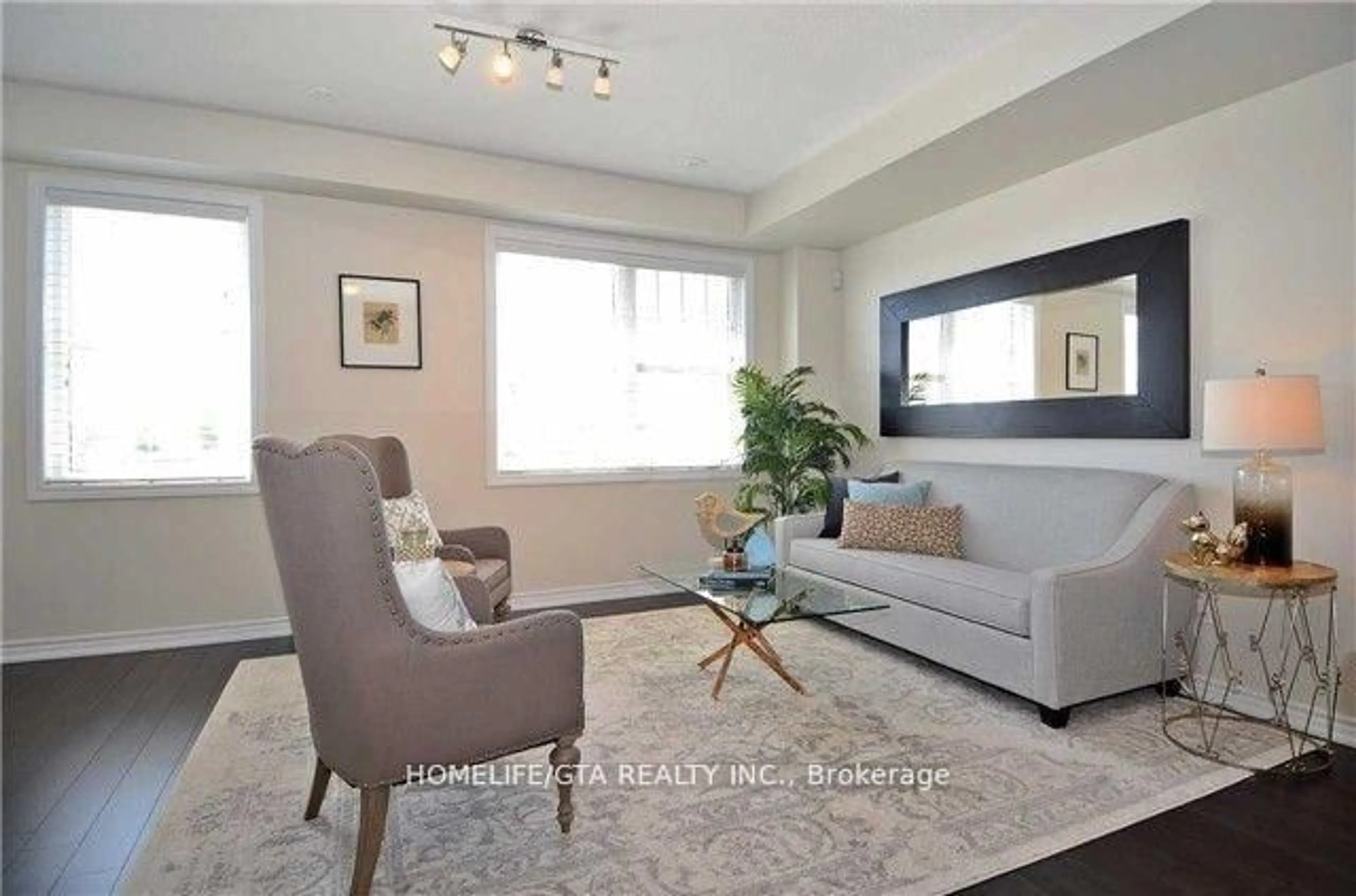 Living room with furniture, unknown for 52 Baker Hill Blvd, Whitchurch-Stouffville Ontario L4A 8B7
