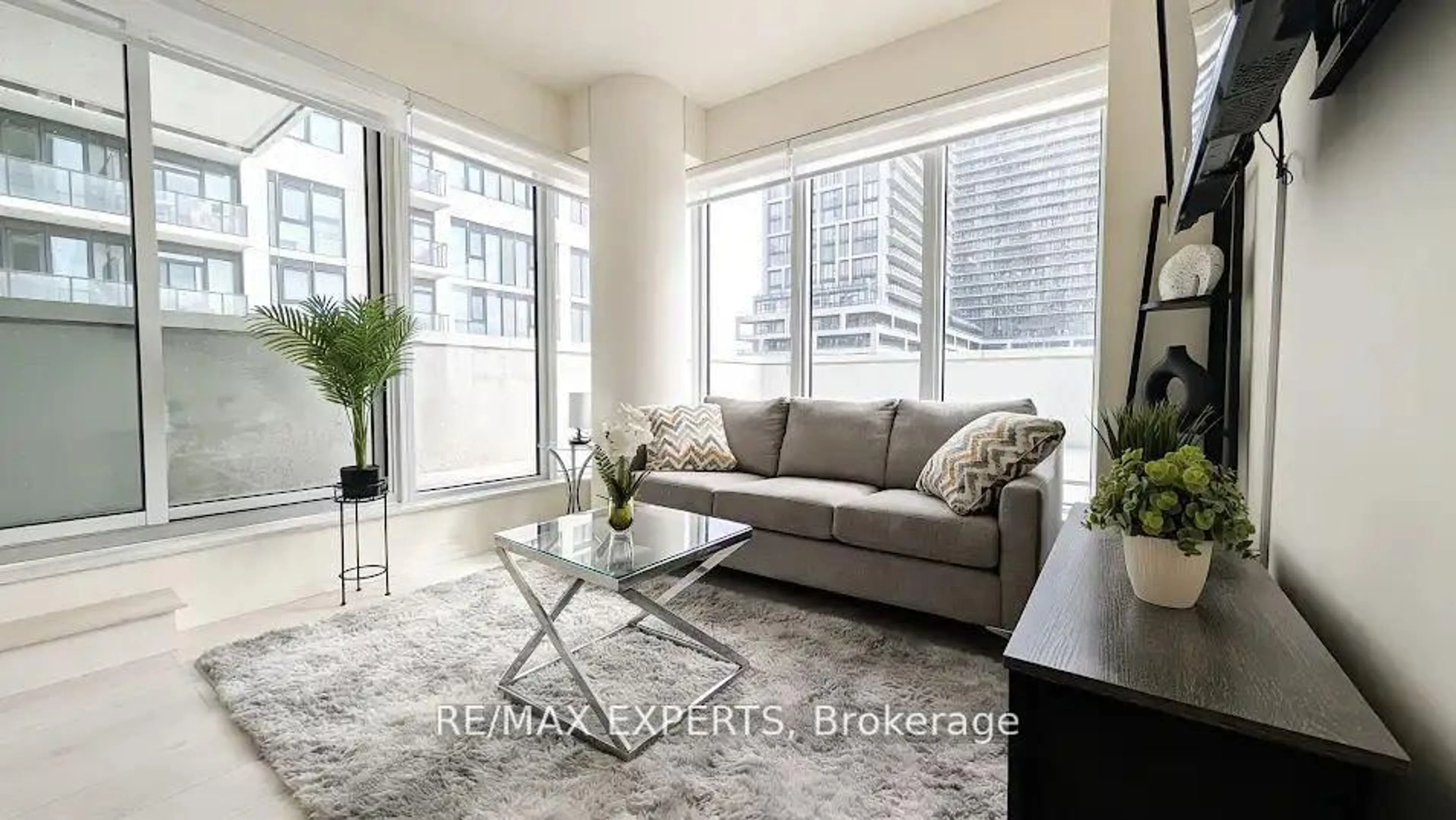 Living room with furniture, unknown for 9000 Jane St #221, Vaughan Ontario L4K 0M6