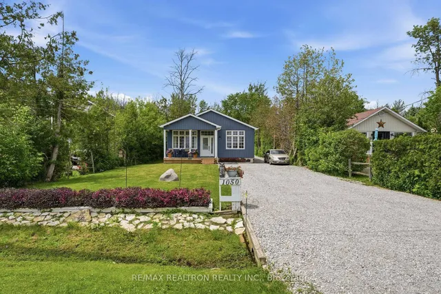 1050 Wisker Ave, Innisfil 3