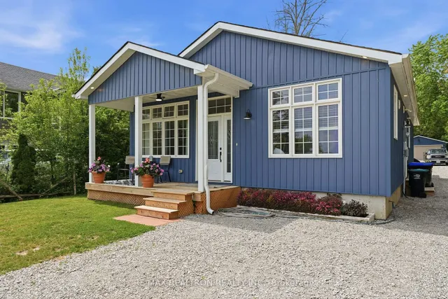 1050 Wisker Ave, Innisfil 4