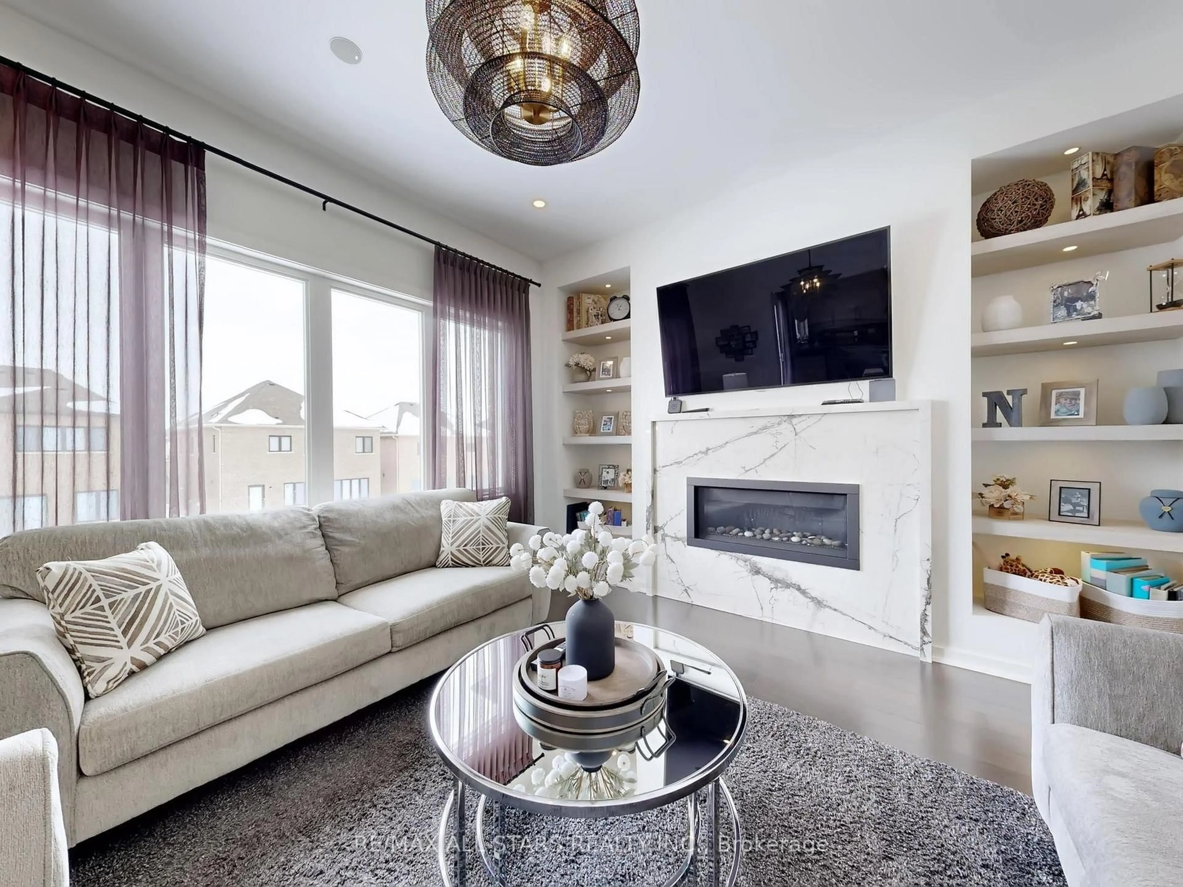 Living room with furniture, unknown for 98 Church St, Georgina Ontario L4P 1J5