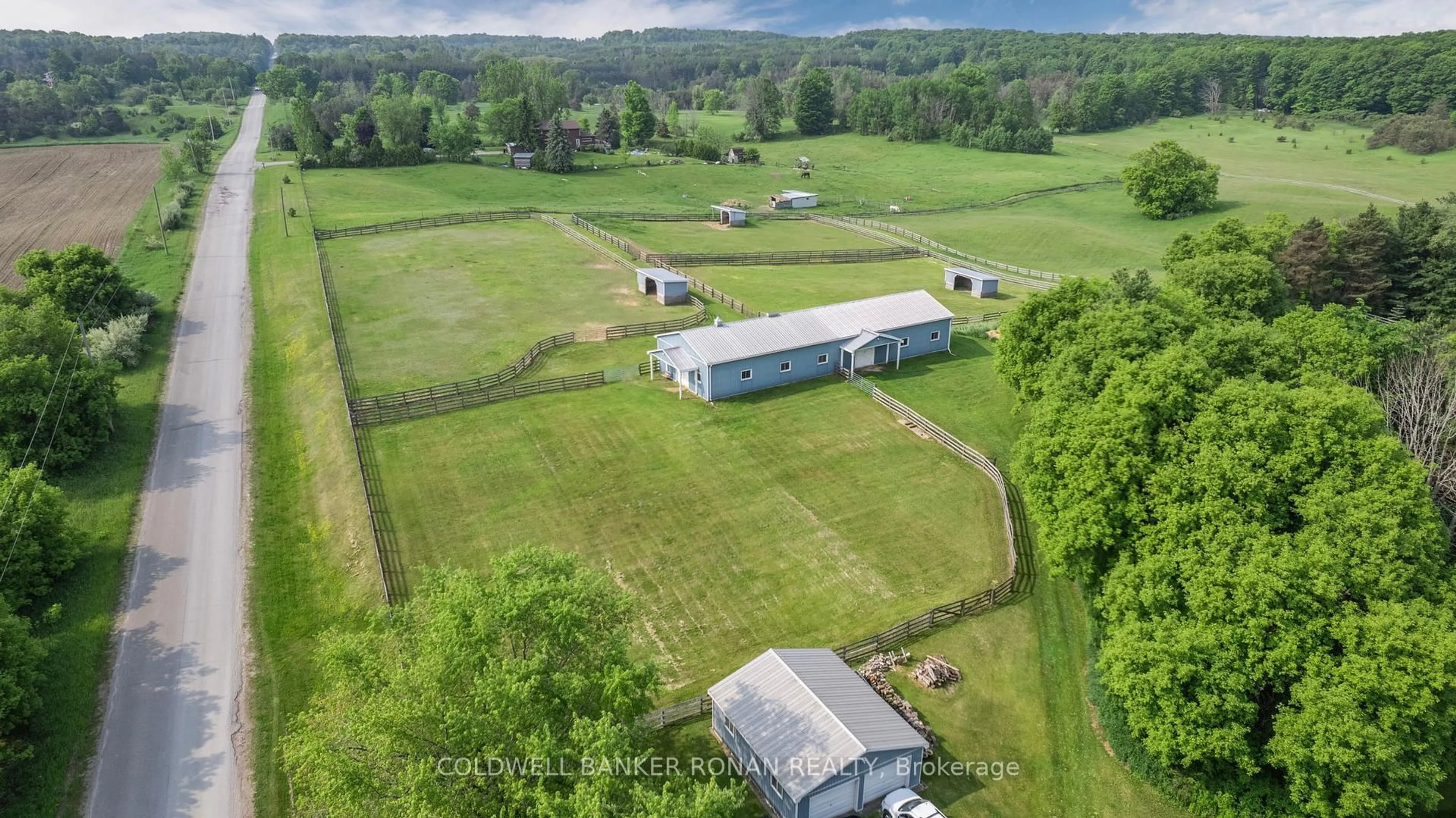 A pic from outside/outdoor area/front of a property/back of a property/a pic from drone, unknown for 1604 Concession Rd 8, Adjala-Tosorontio Ontario L0G 1W0