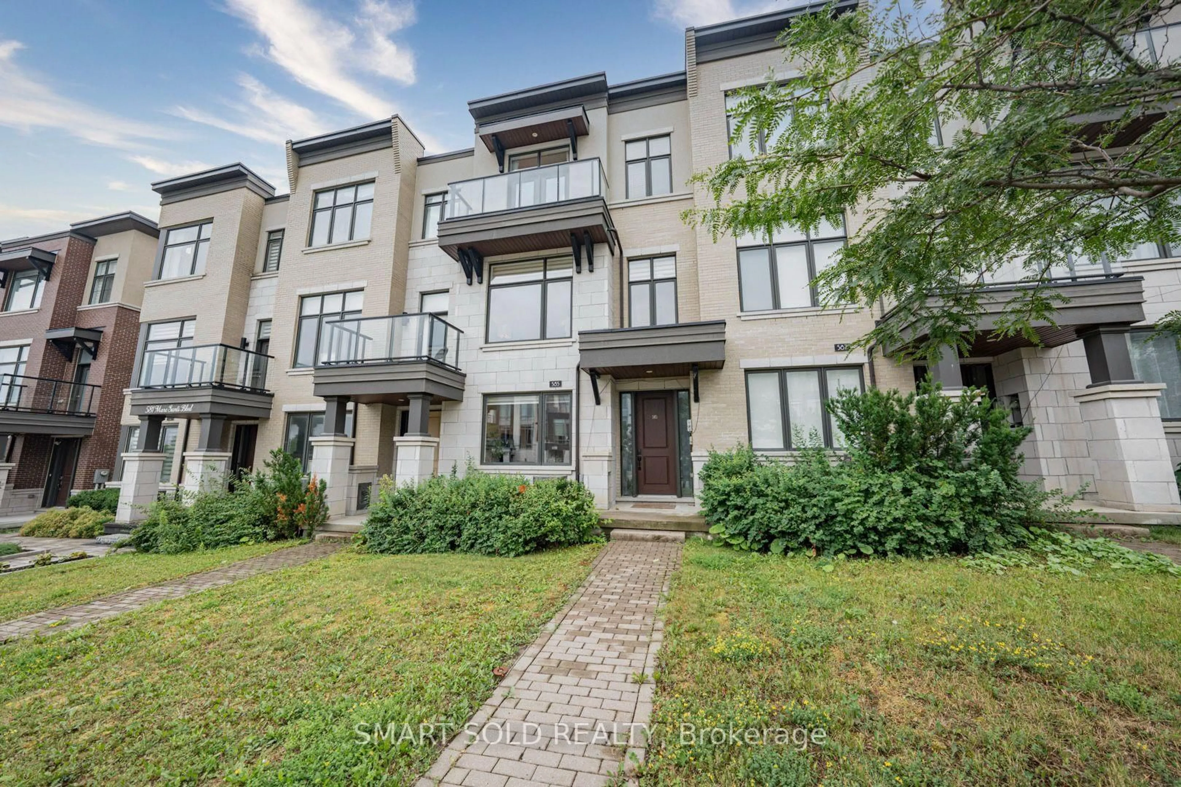 Home with brick exterior material, street for 585 Marc Santi Blvd, Vaughan Ontario L6A 4Z8