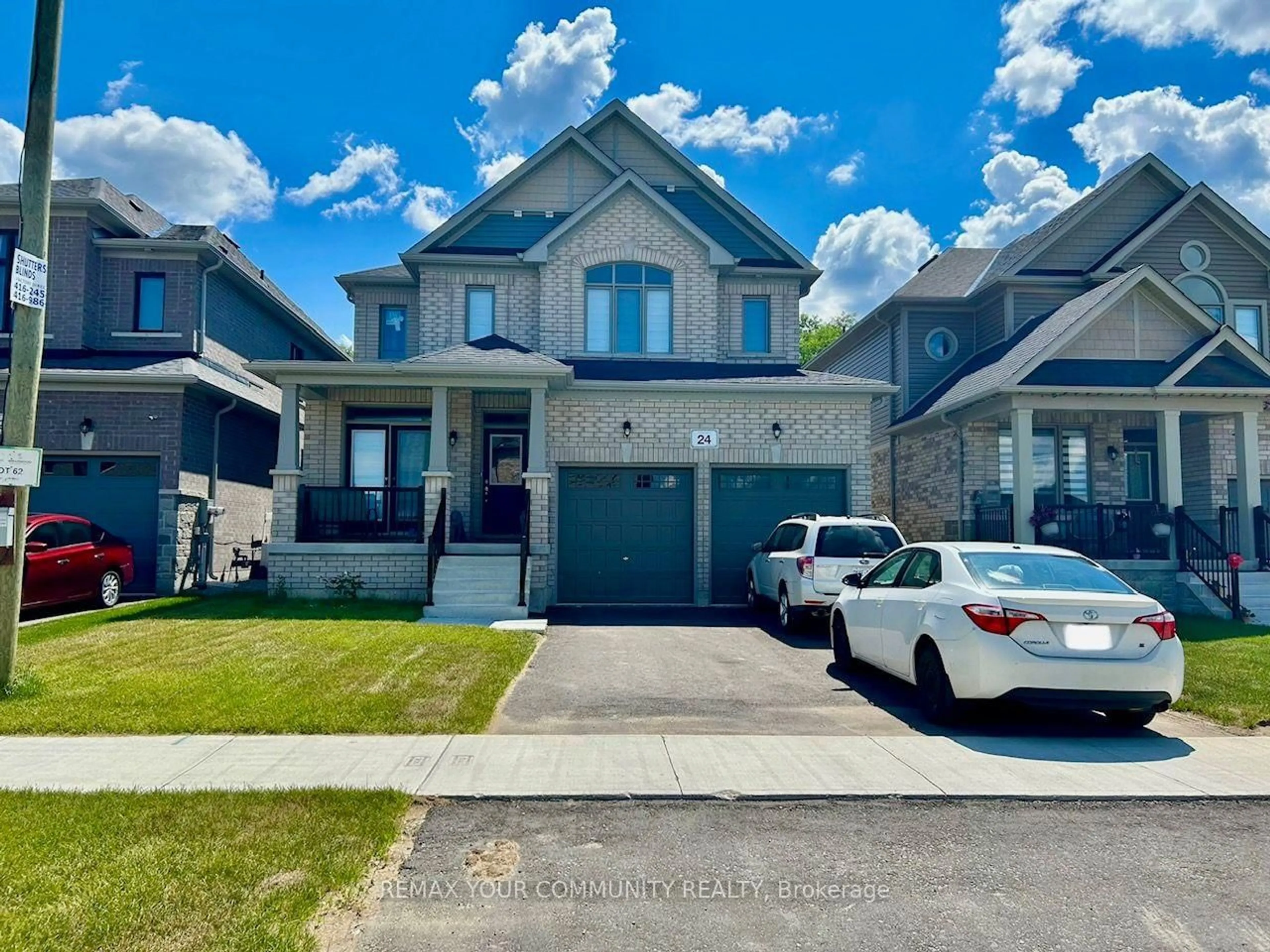 A pic from outside/outdoor area/front of a property/back of a property/a pic from drone, street for 24 Baycroft Blvd, Essa Ontario L0M 1B5