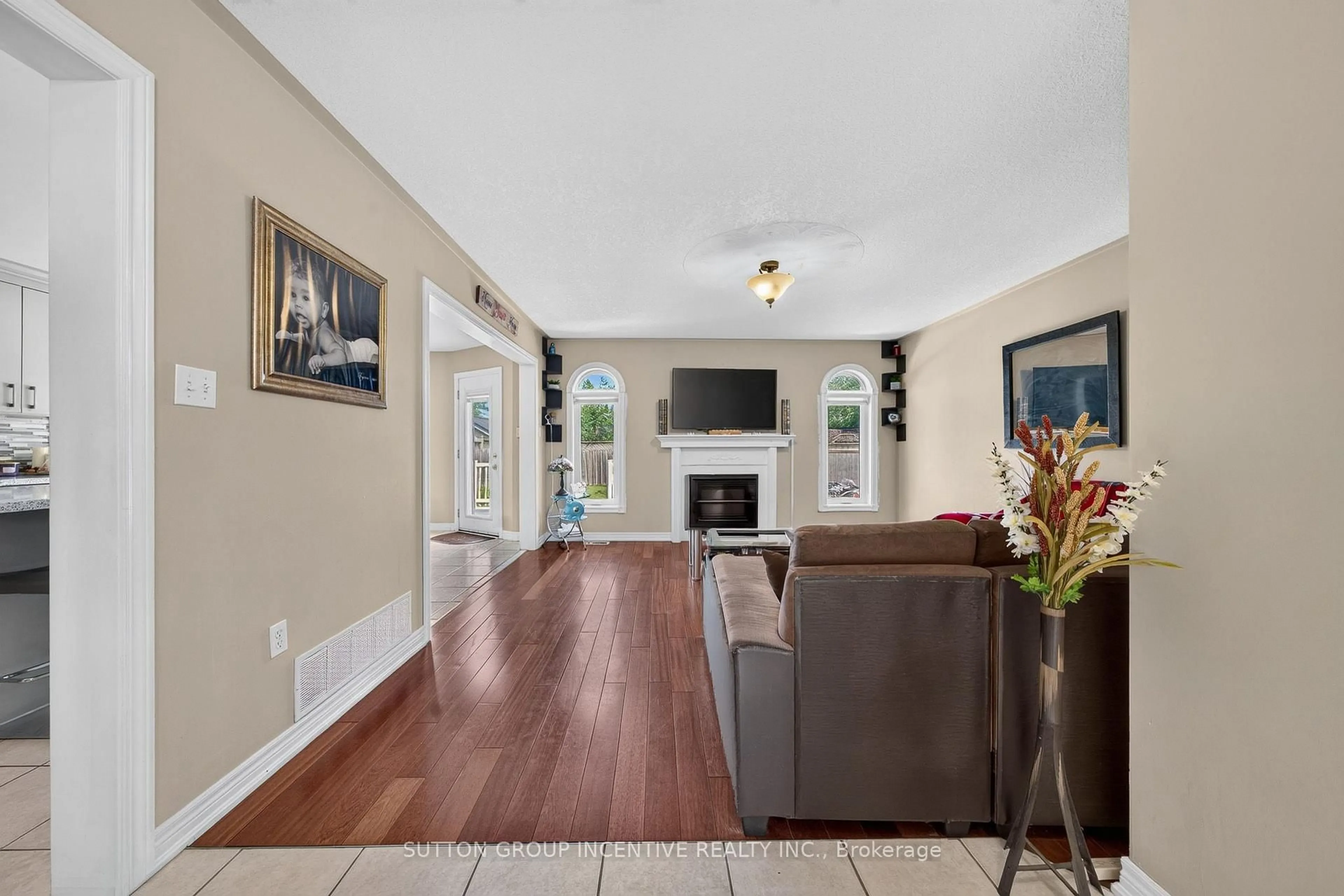 Unknown for 850 Leslie Dr, Innisfil Ontario L9S 2B8