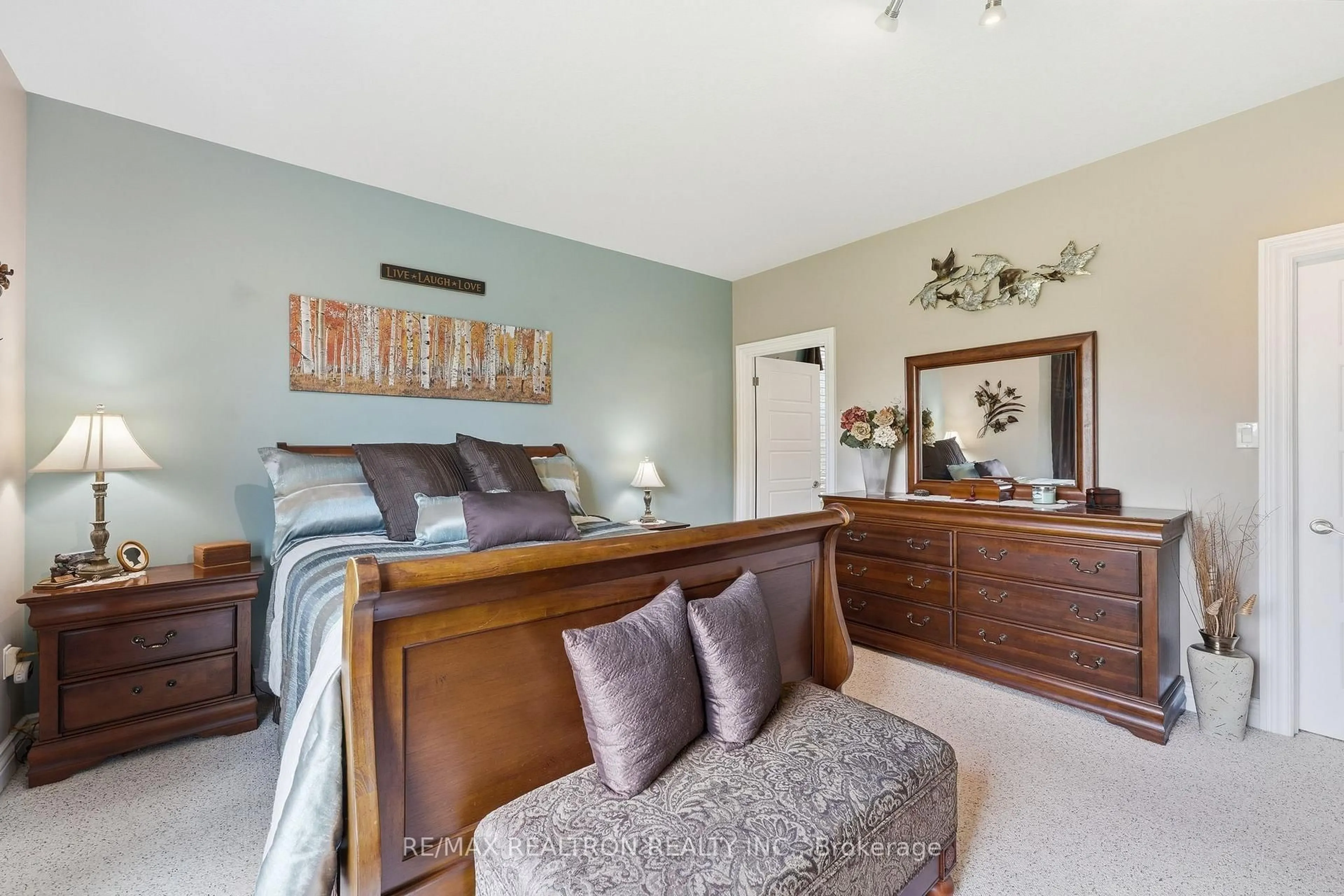 Bedroom with bed, unknown for 17 Brolley Cres, Essa Ontario L0L 2N2