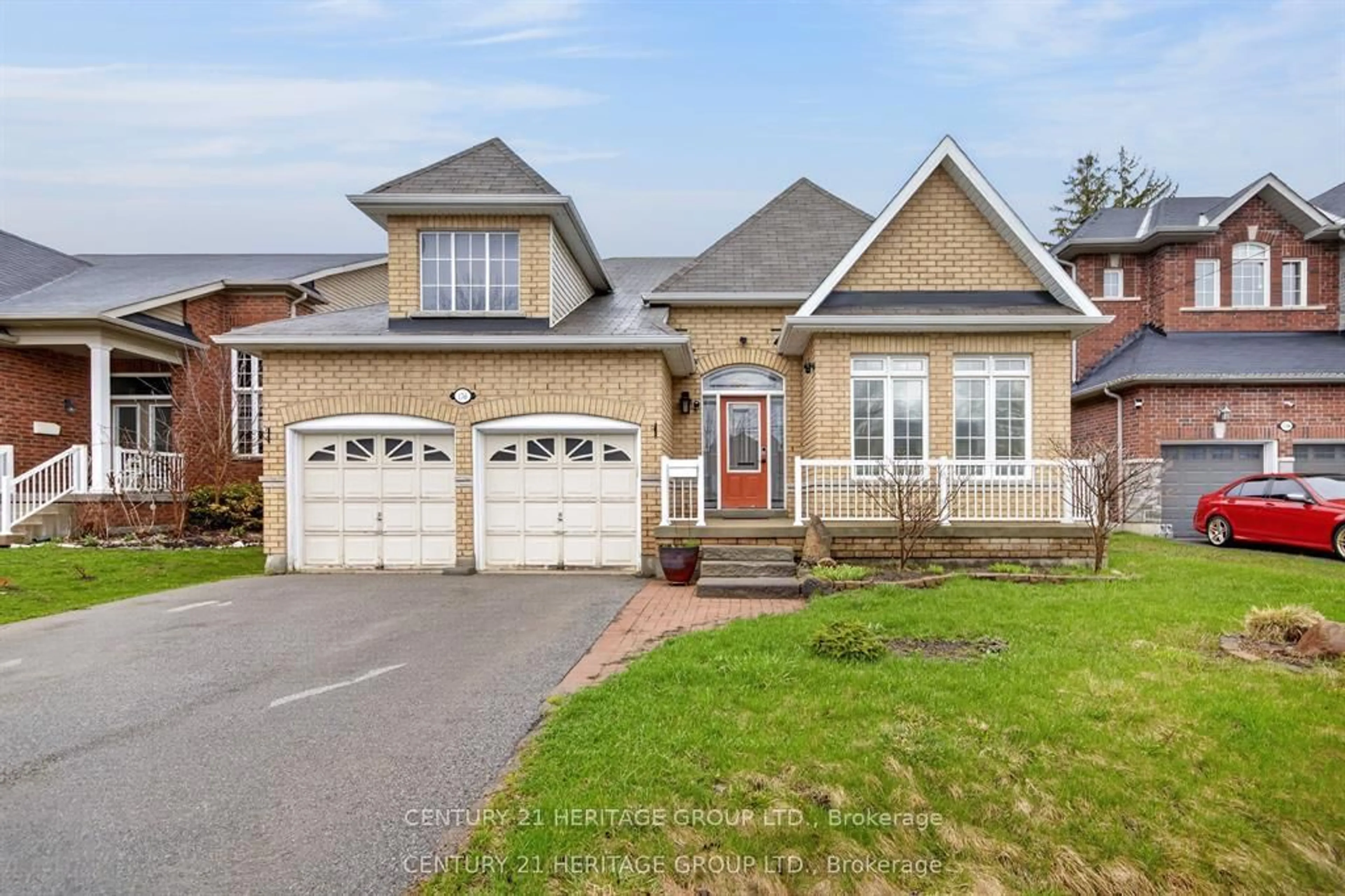 Home with brick exterior material, street for 136 Riveredge Dr, Georgina Ontario L4P 2P3