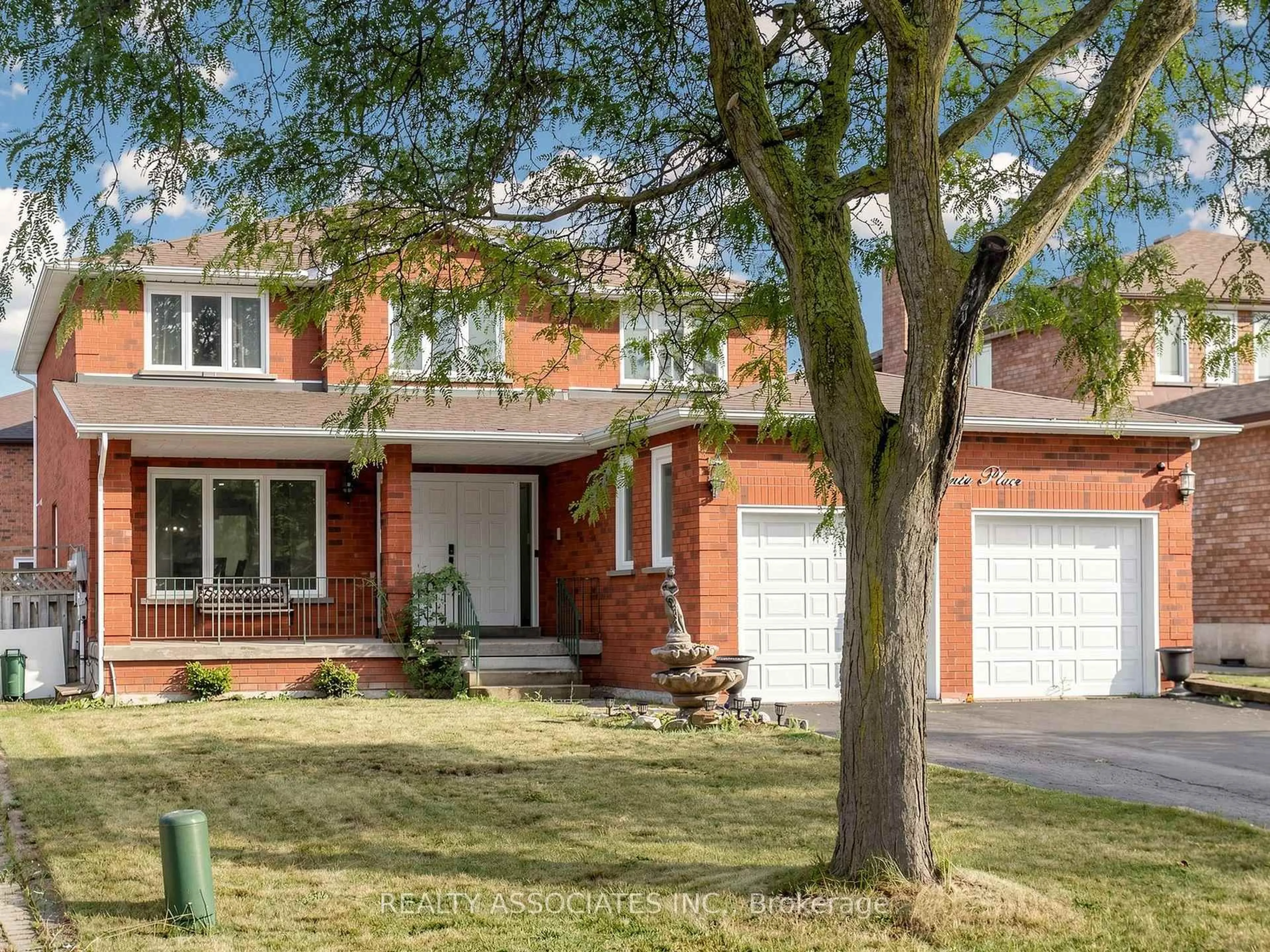 Home with brick exterior material, street for 96 Zinnia Pl, Vaughan Ontario L4L 6G7