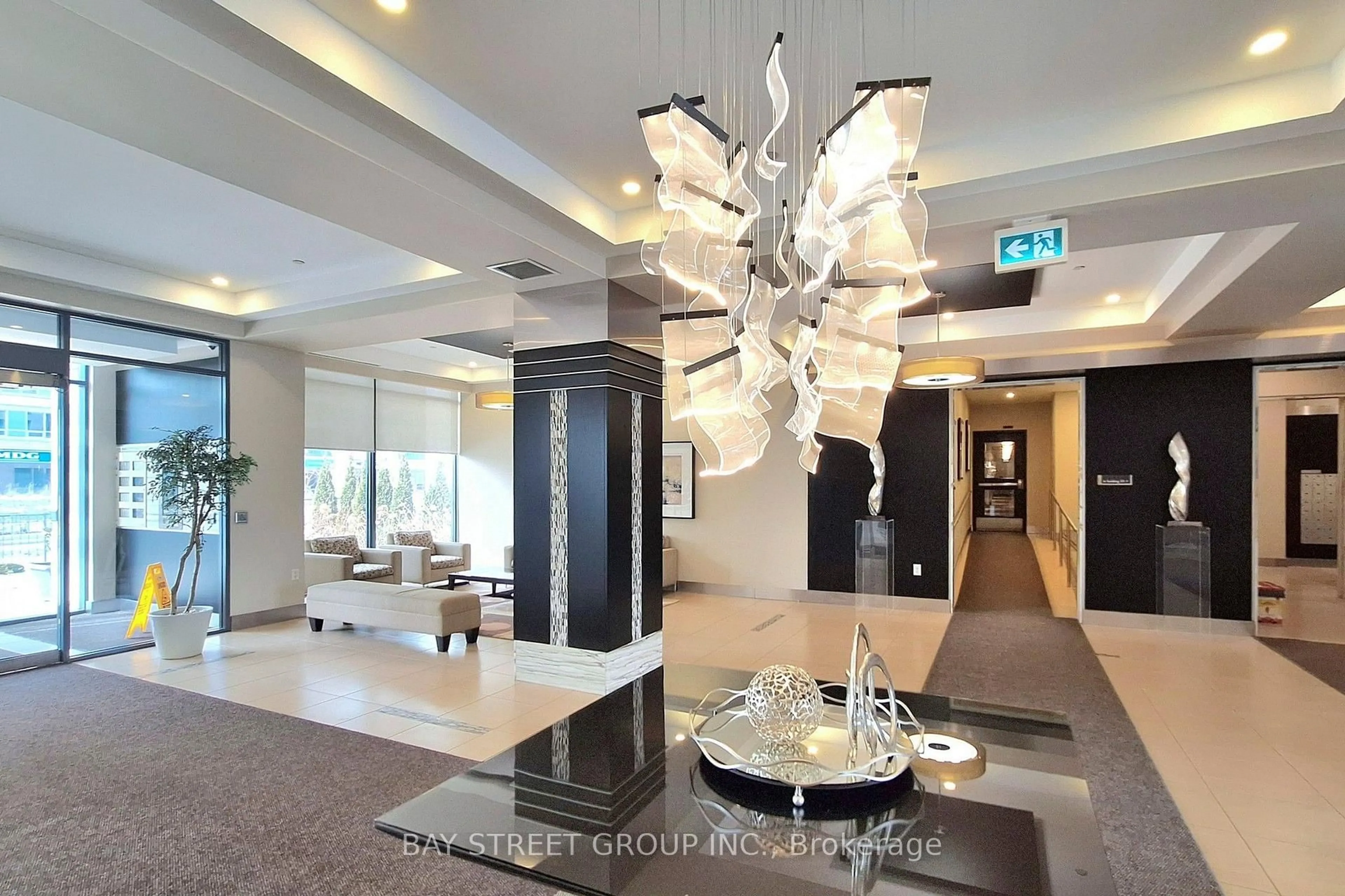 Lobby for 55 South Town Centre Blvd #612, Markham Ontario L6G 0B1