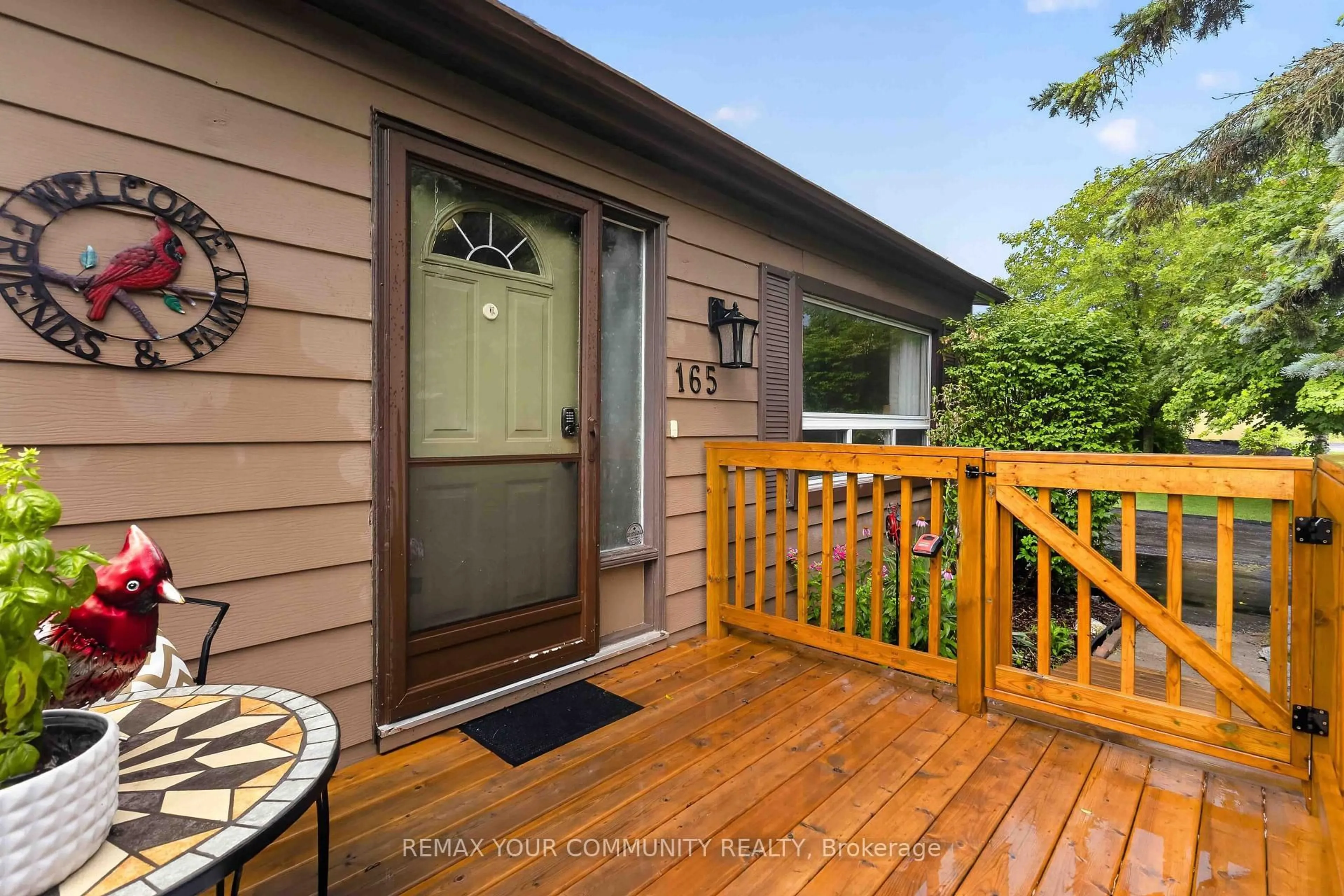 Unknown for 165 Roxanna Dr, Georgina Ontario L0E 1R0
