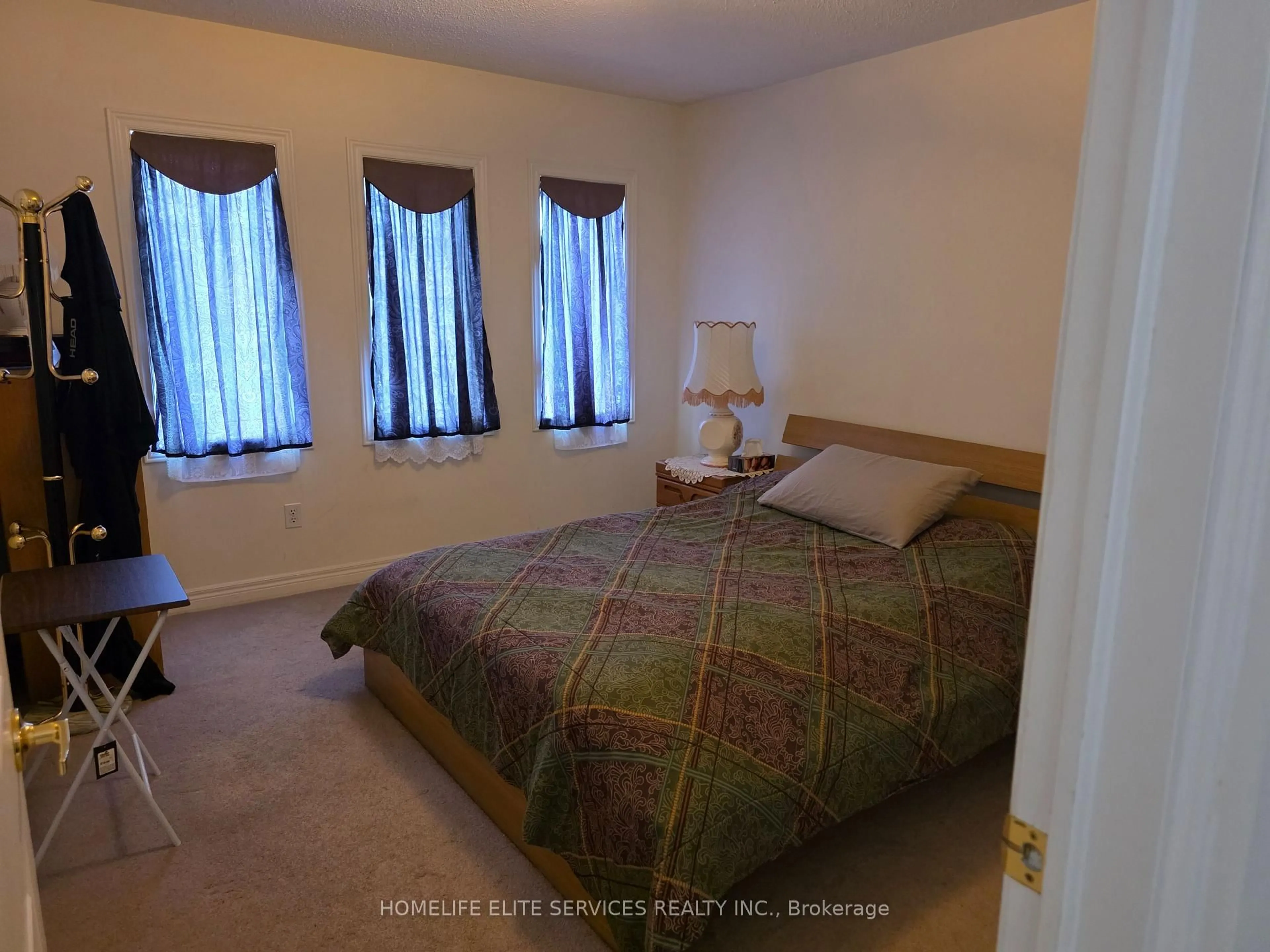 A pic of a room for 65 Staynor Cres, Markham Ontario L6E 1M8