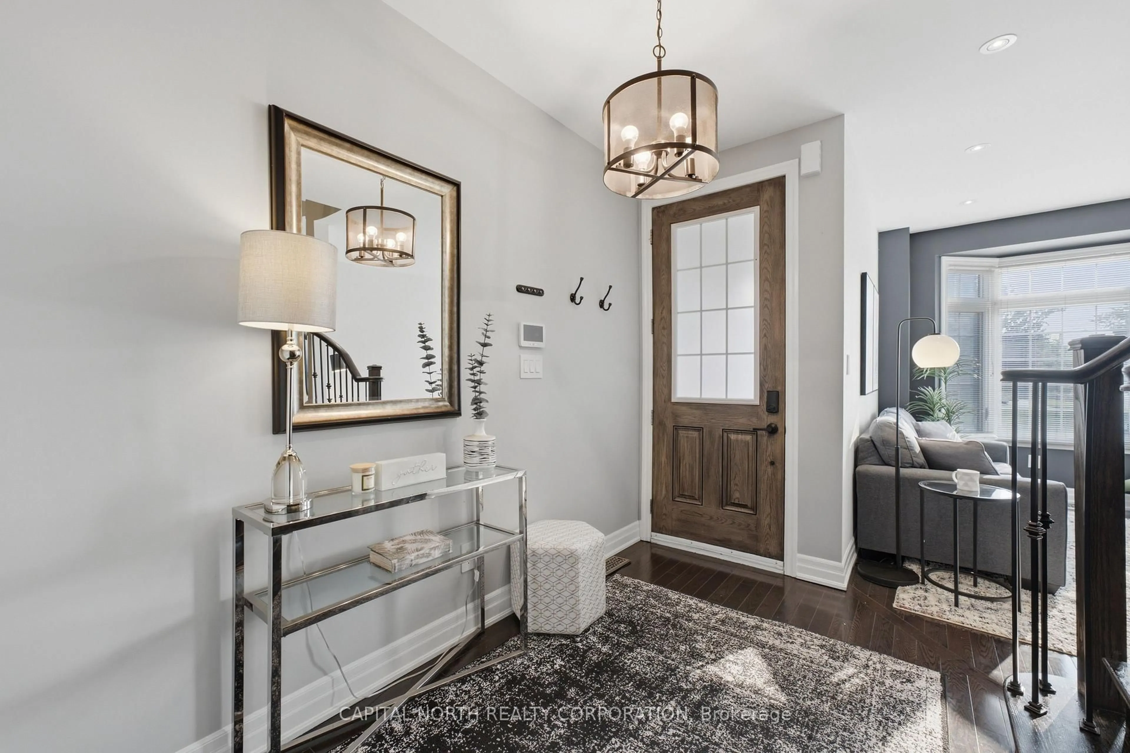 Indoor entryway for 18 Alex Campbell Cres, King Ontario L7B 0C2