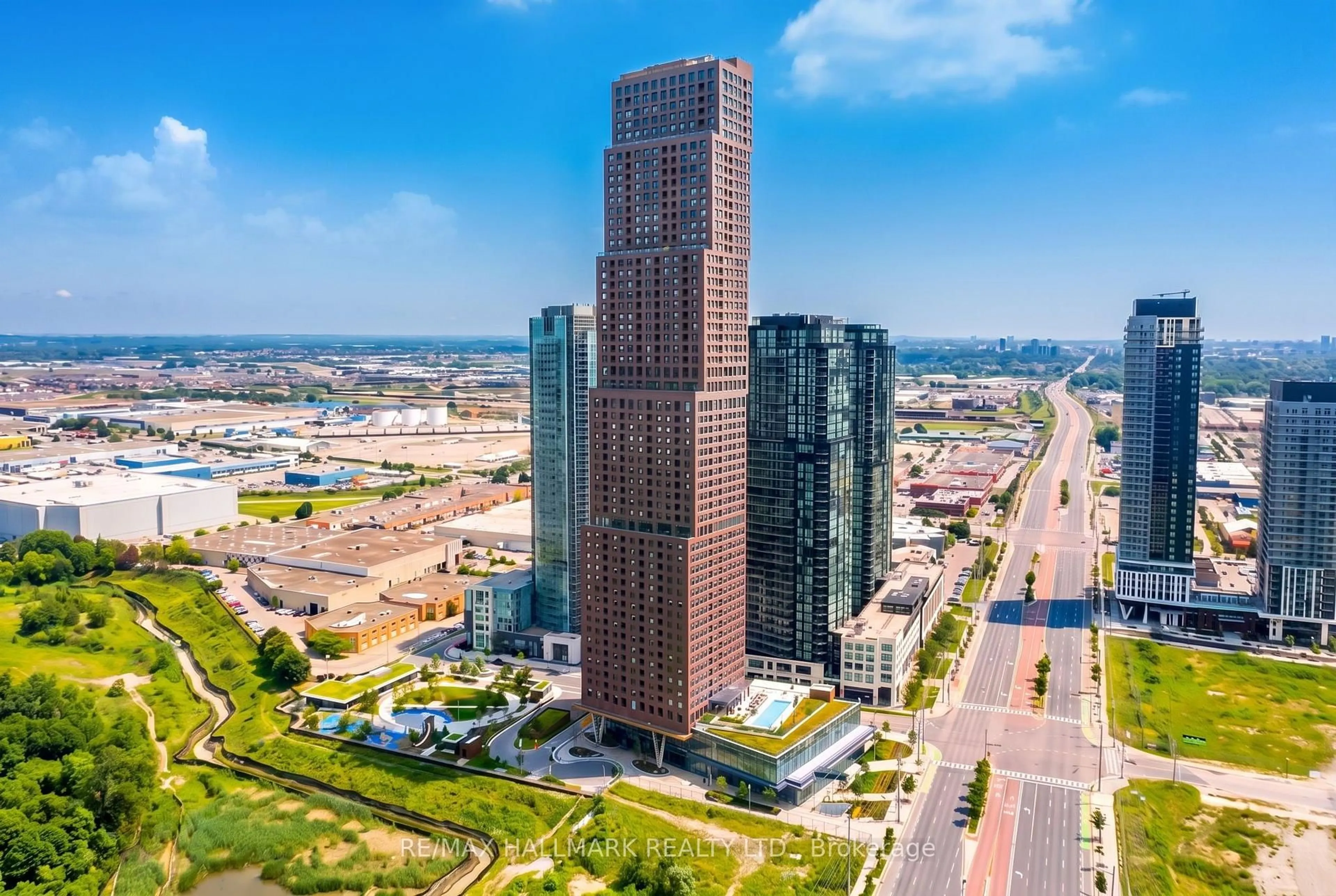 A pic from outside/outdoor area/front of a property/back of a property/a pic from drone, city buildings view from balcony for 2920 Highway 7 #2903, Vaughan Ontario L4K 0P4