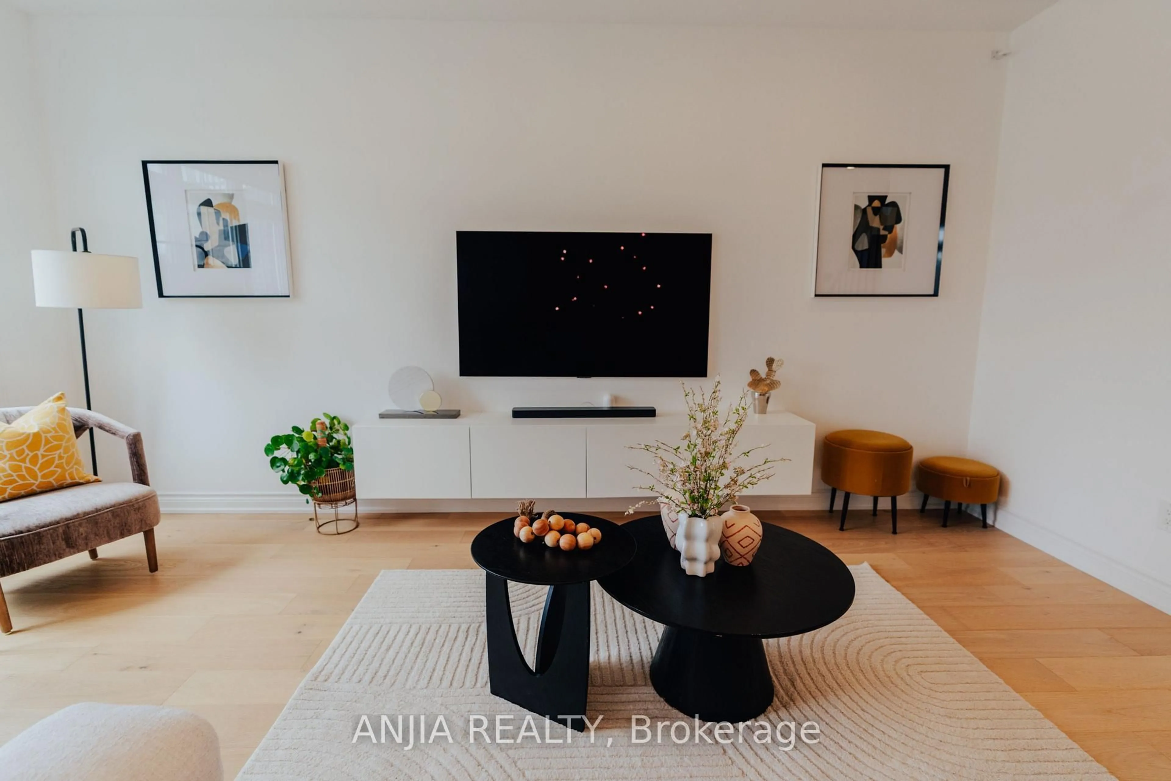Unknown for 221 Dundas Way, Markham Ontario L6E 0S8