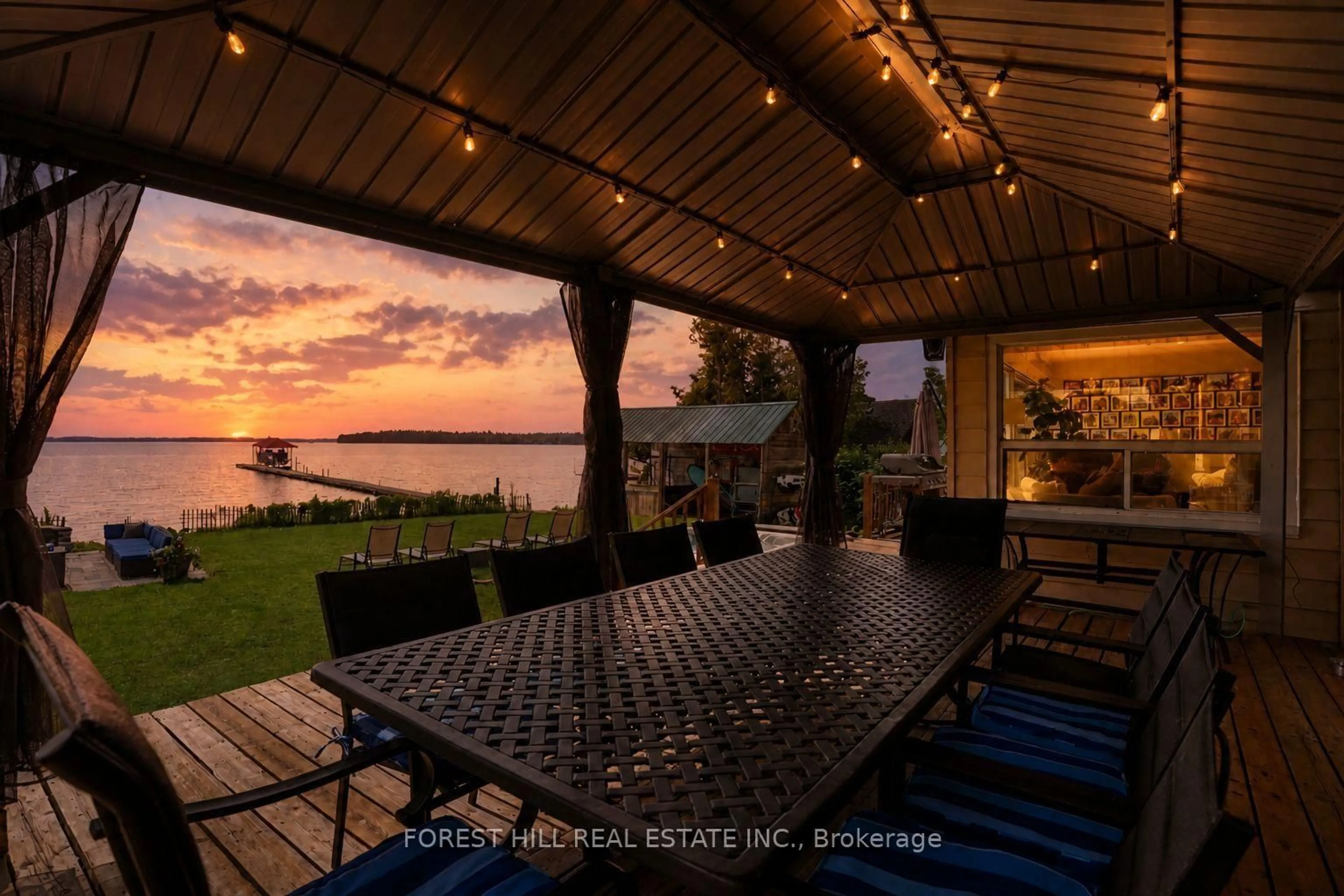 Patio, water/lake/river/ocean view for 1031 Wisker Ave, Innisfil Ontario L0L 1C0