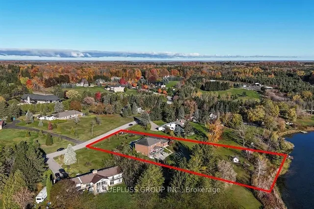9 Island Lake Dr, Whitchurch-Stouffville 3
