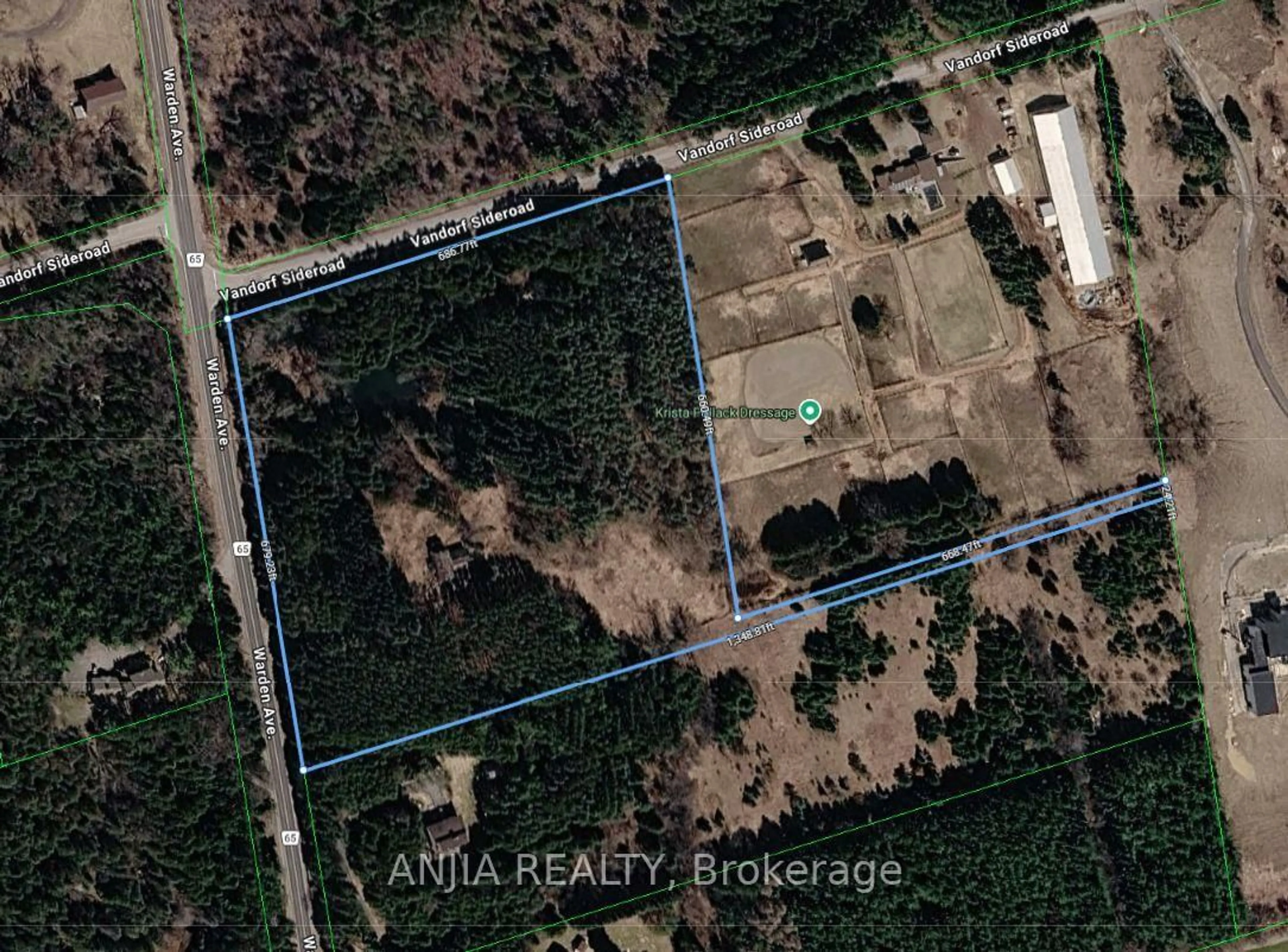 A pic from outside/outdoor area/front of a property/back of a property/a pic from drone, building for 14467 Warden Ave, Whitchurch-Stouffville Ontario L4A 3T7