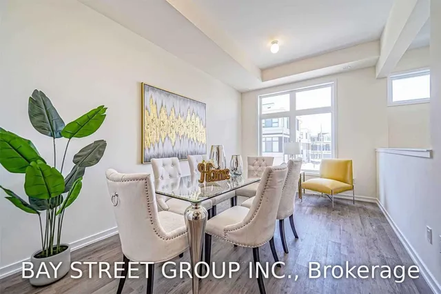 54 Pantheon Lane, Markham 3