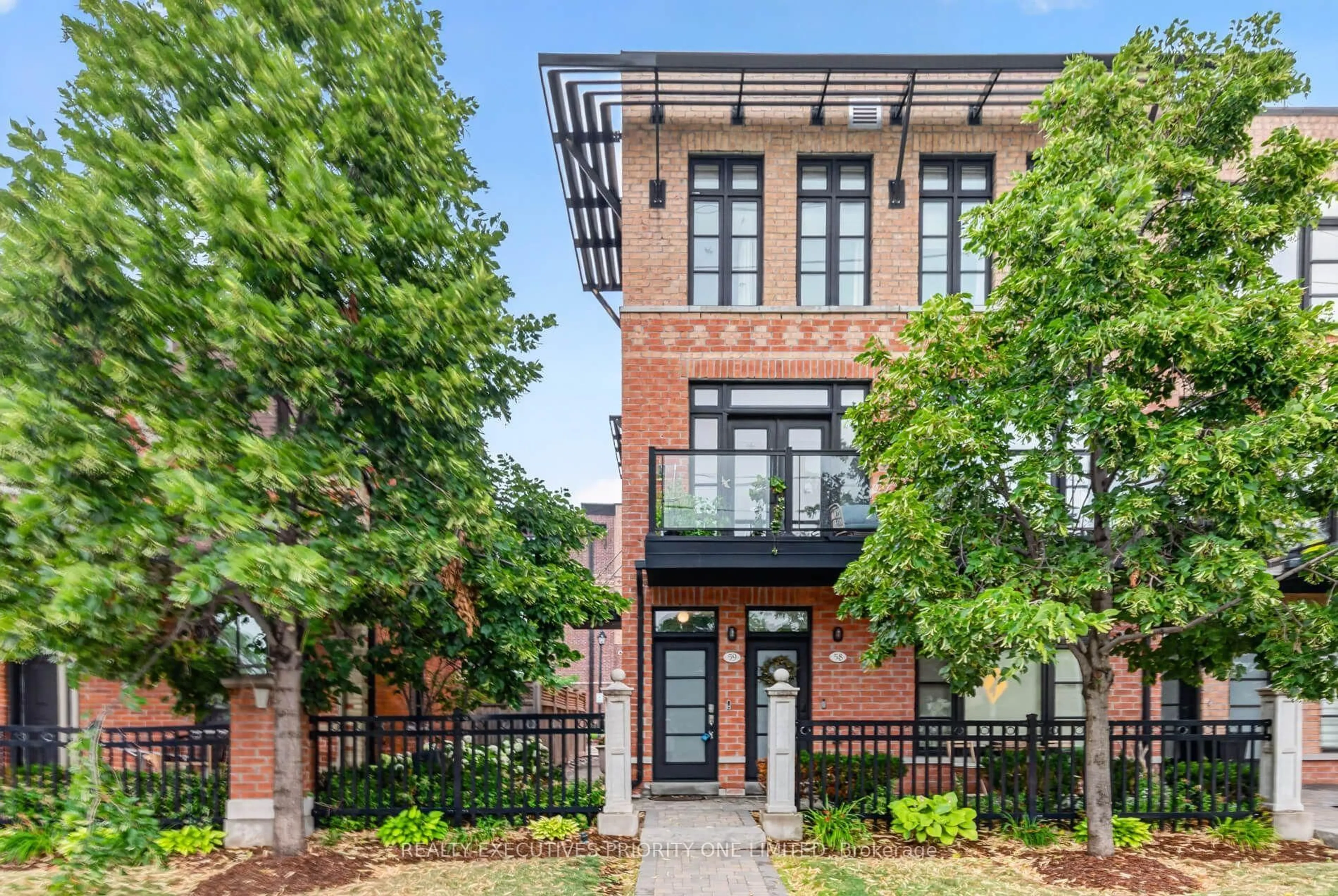 Home with brick exterior material, street for 8161 Kipling Ave #59, Vaughan Ontario L4L 2A3