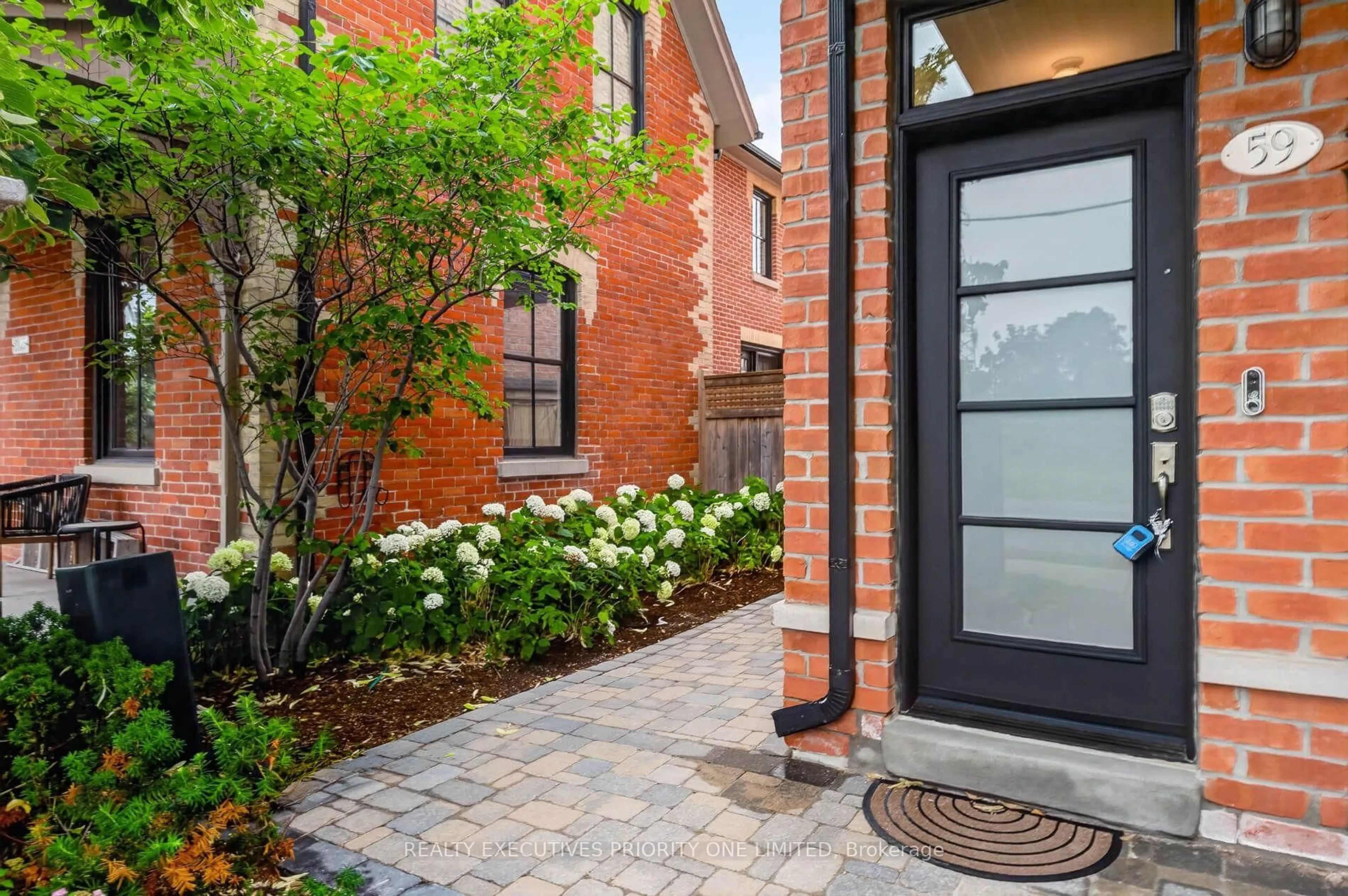 Home with brick exterior material, street for 8161 Kipling Ave #59, Vaughan Ontario L4L 2A3