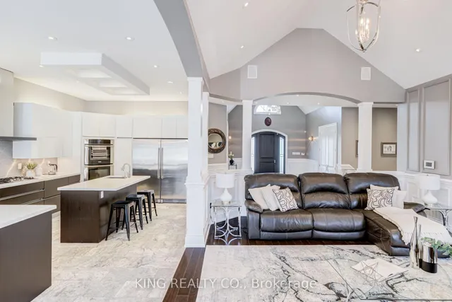 2 Dale Cres, Bradford West Gwillimbury 5