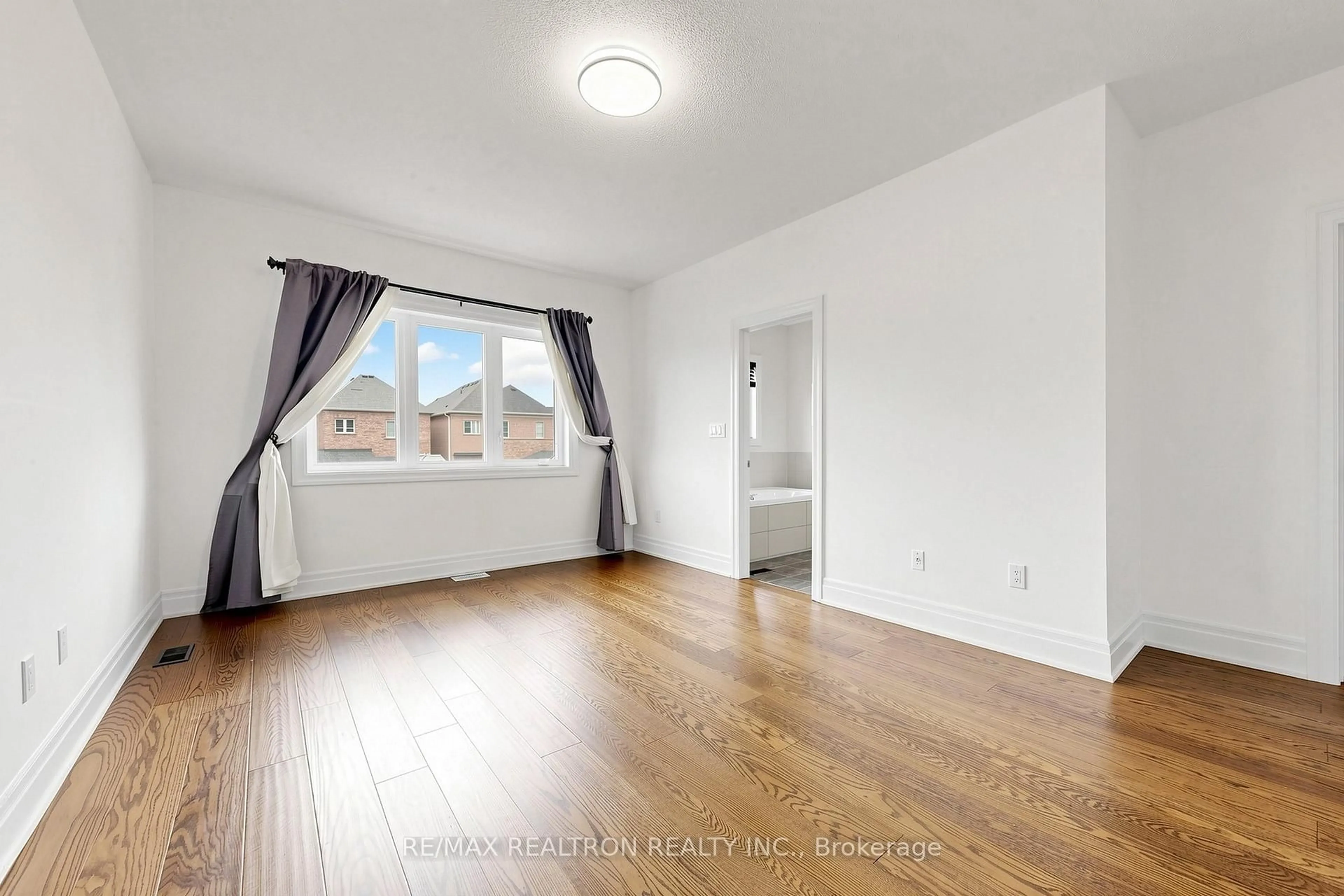A pic of a room for 26 Plantain Lane, Richmond Hill Ontario L4E 1B9