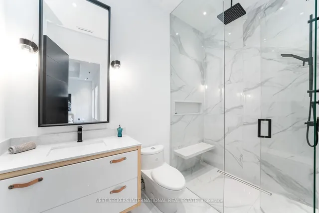 6 Forestave Cres, King 4