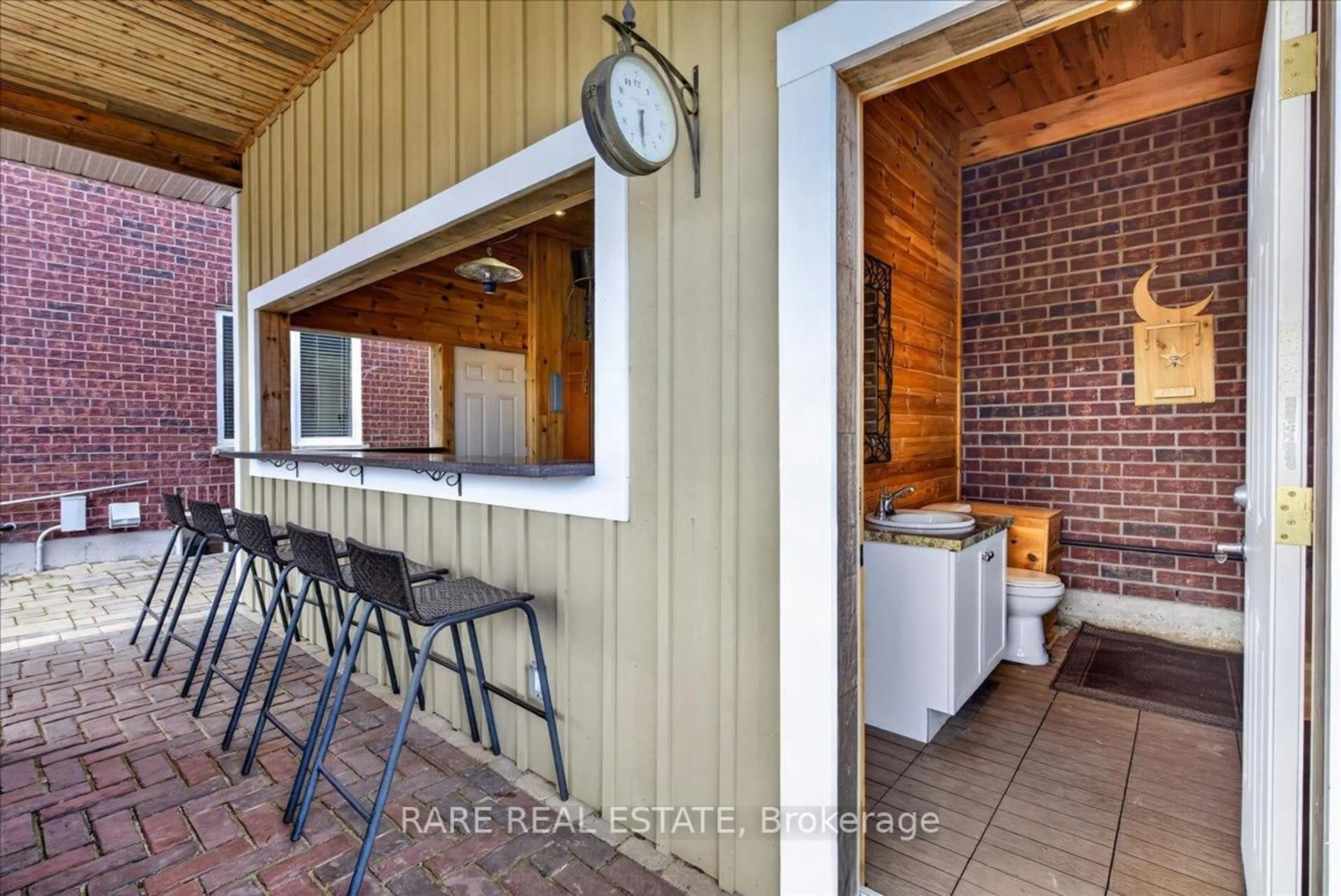 Patio, street for 6 Brykman Rd, Essa Ontario L0L 2N2