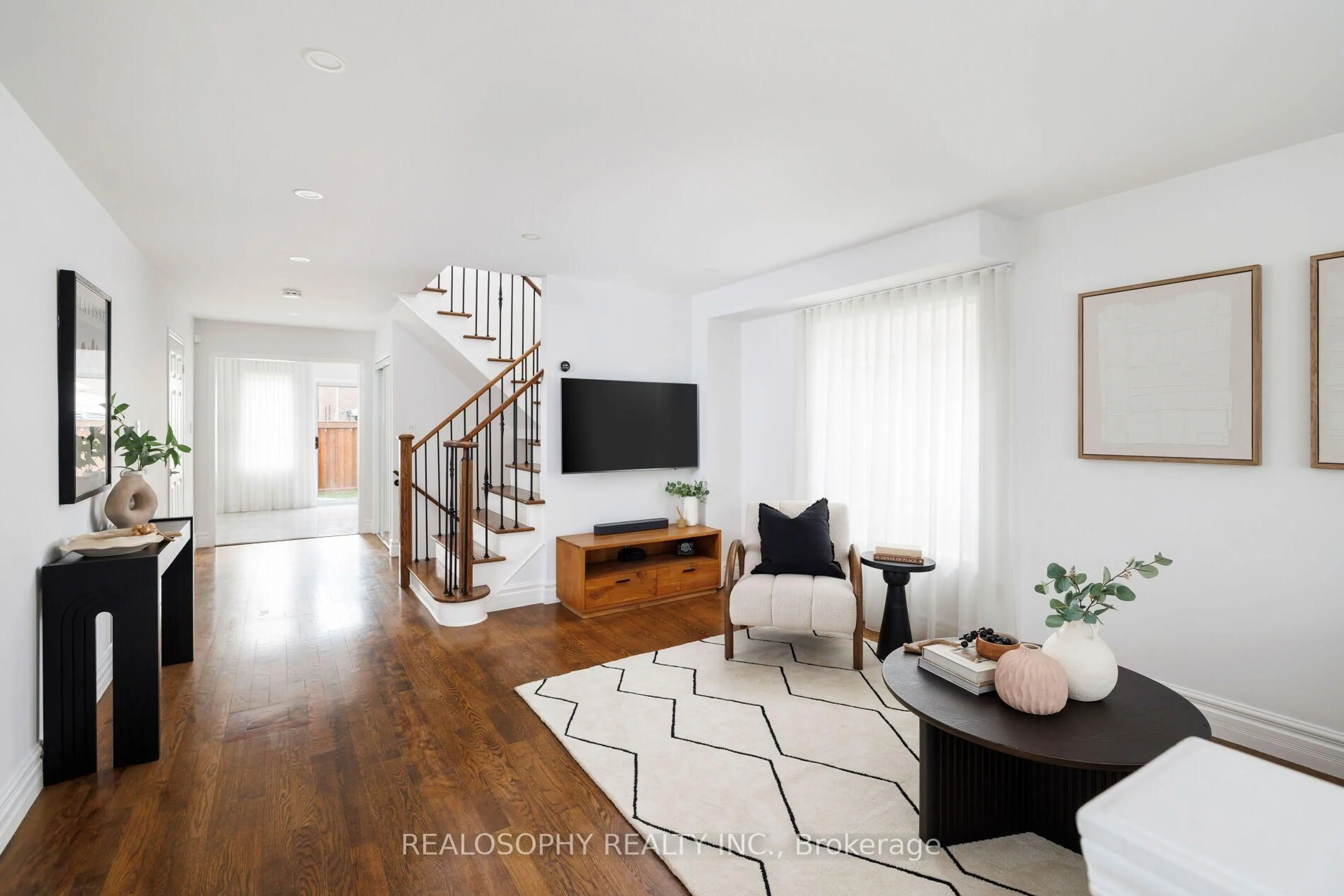 Living room with furniture, unknown for 55 Dylan St, Vaughan Ontario L4H 2X5