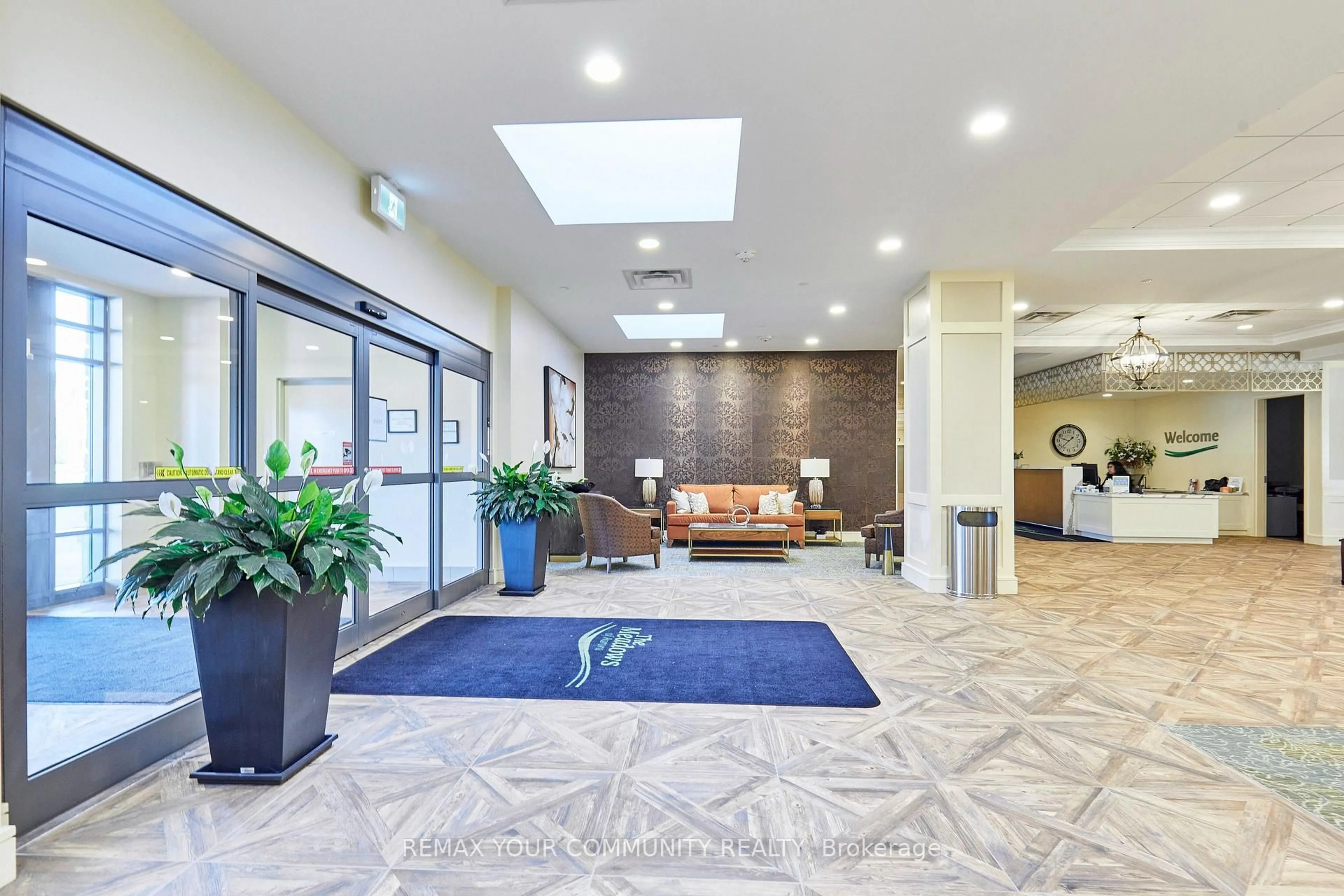 Lobby for 440 William Graham Dr #511, Aurora Ontario L4G 1X5