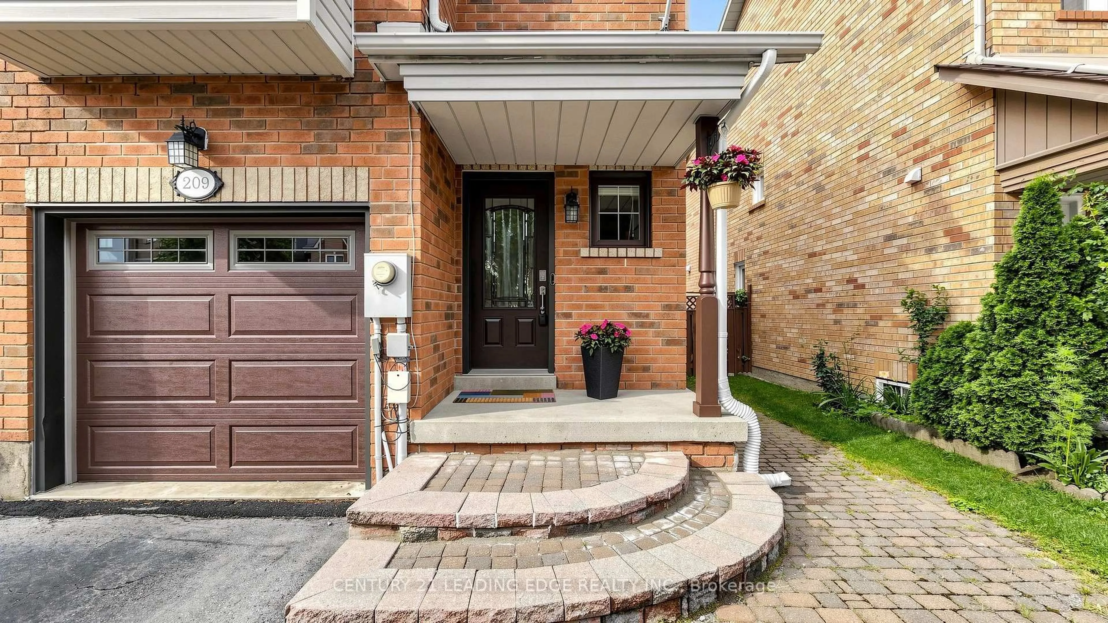Home with brick exterior material, street for 209 Kelso Cres, Vaughan Ontario L6A 2C9