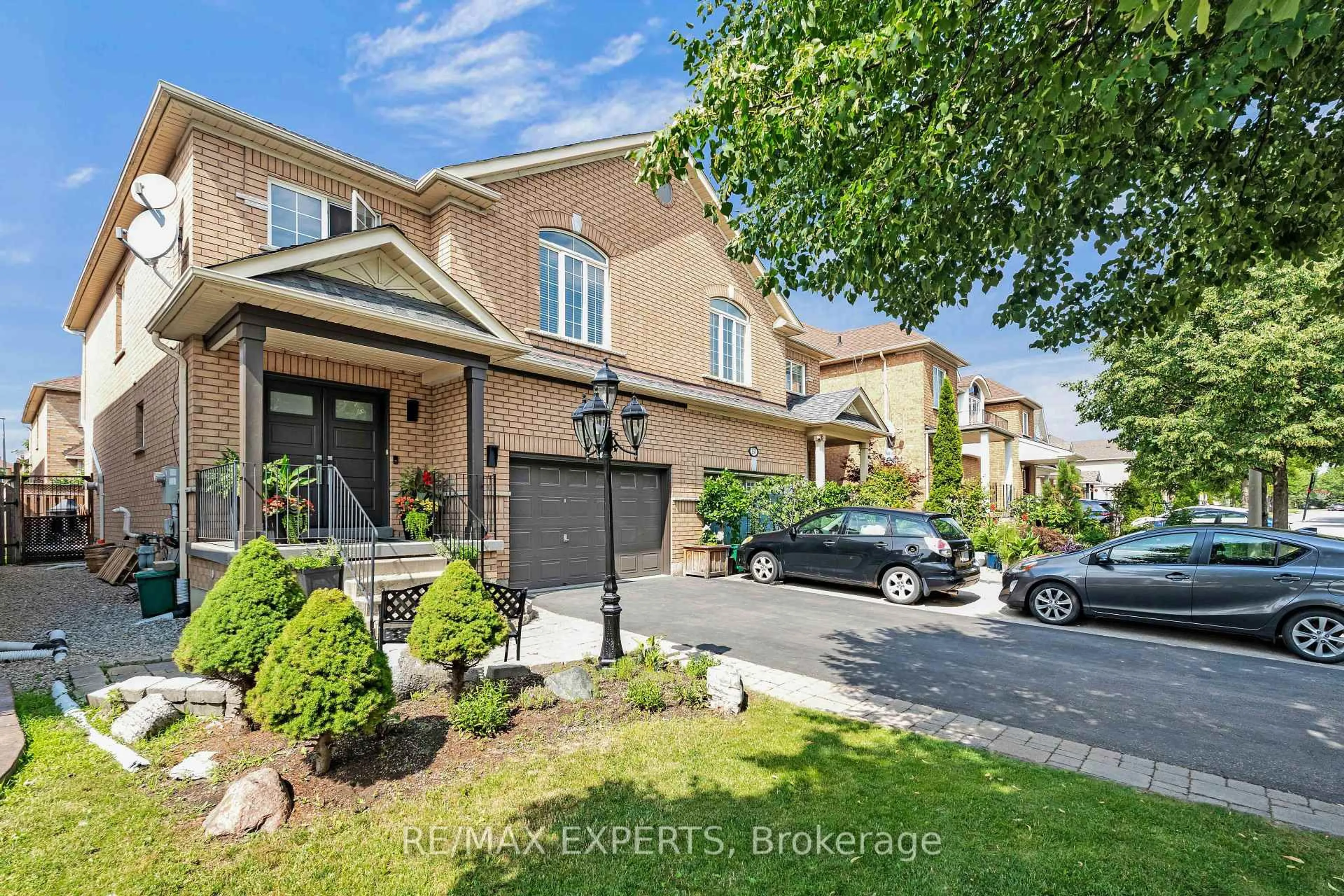 Home with brick exterior material, street for 165 Adventure Cres, Vaughan Ontario L6A 2Z7
