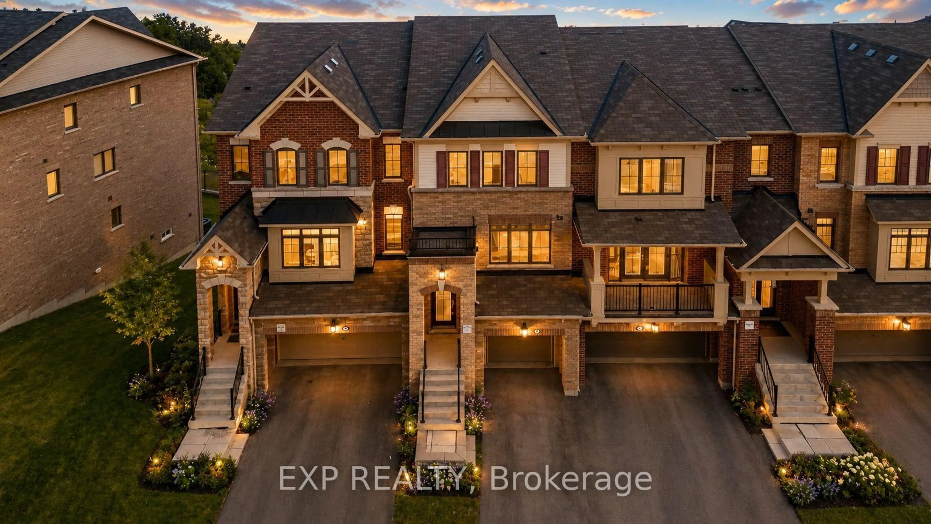 Home with brick exterior material, street for 7 Delft Dr, Markham Ontario L6C 0Z3