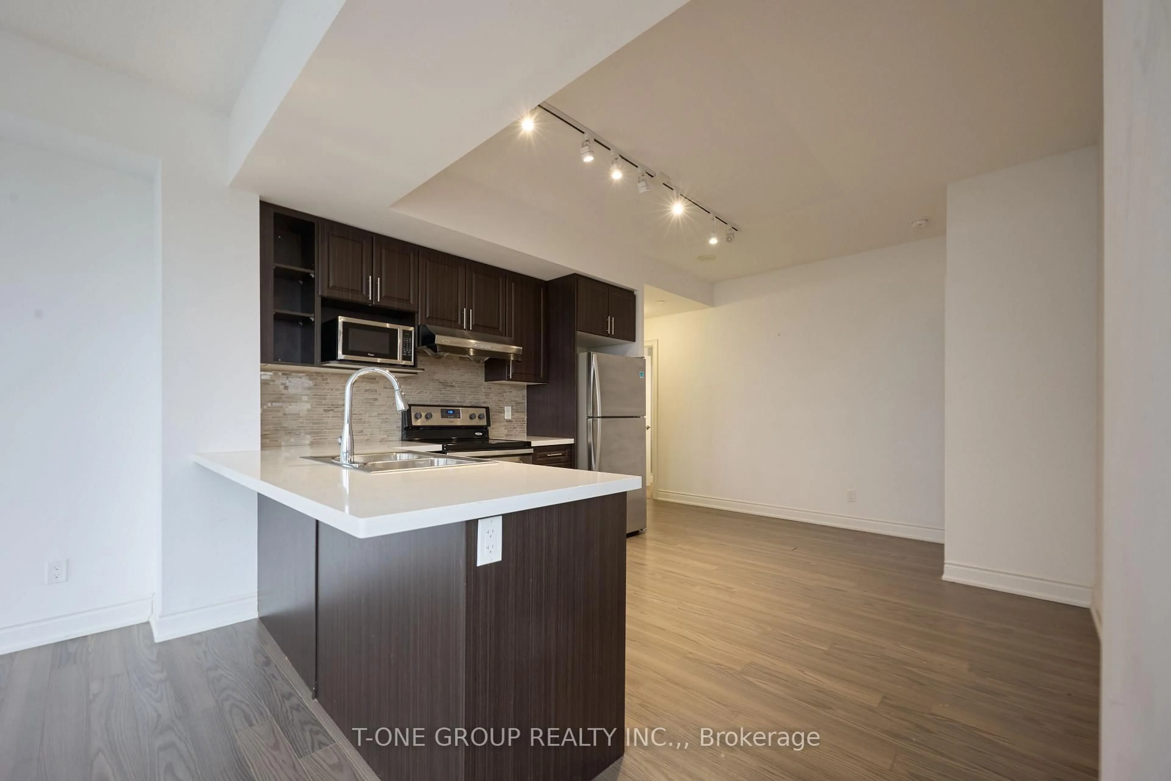 Open concept kitchen, unknown for 99 South Town Centre Blvd #611, Markham Ontario L6G 0E9