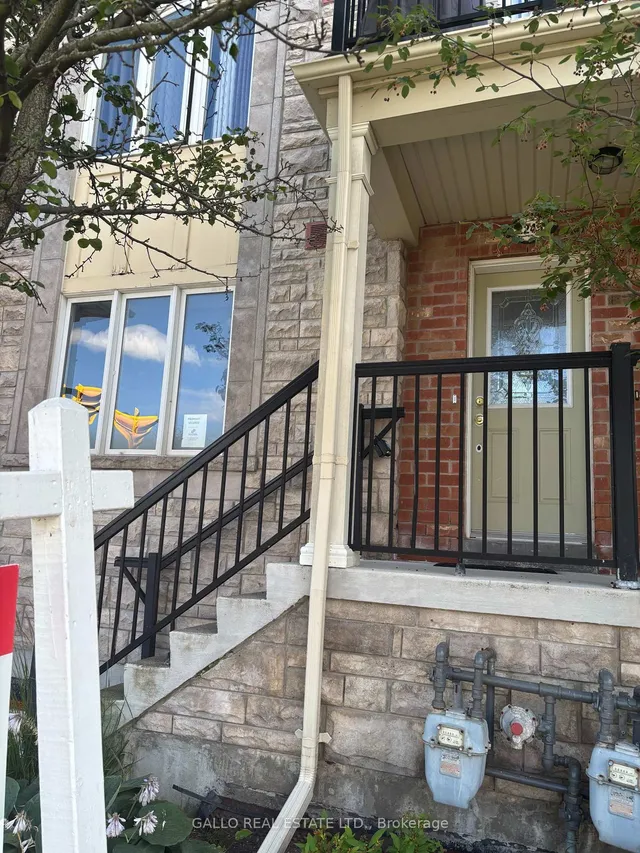 2245 Bur Oak Ave #86, Markham