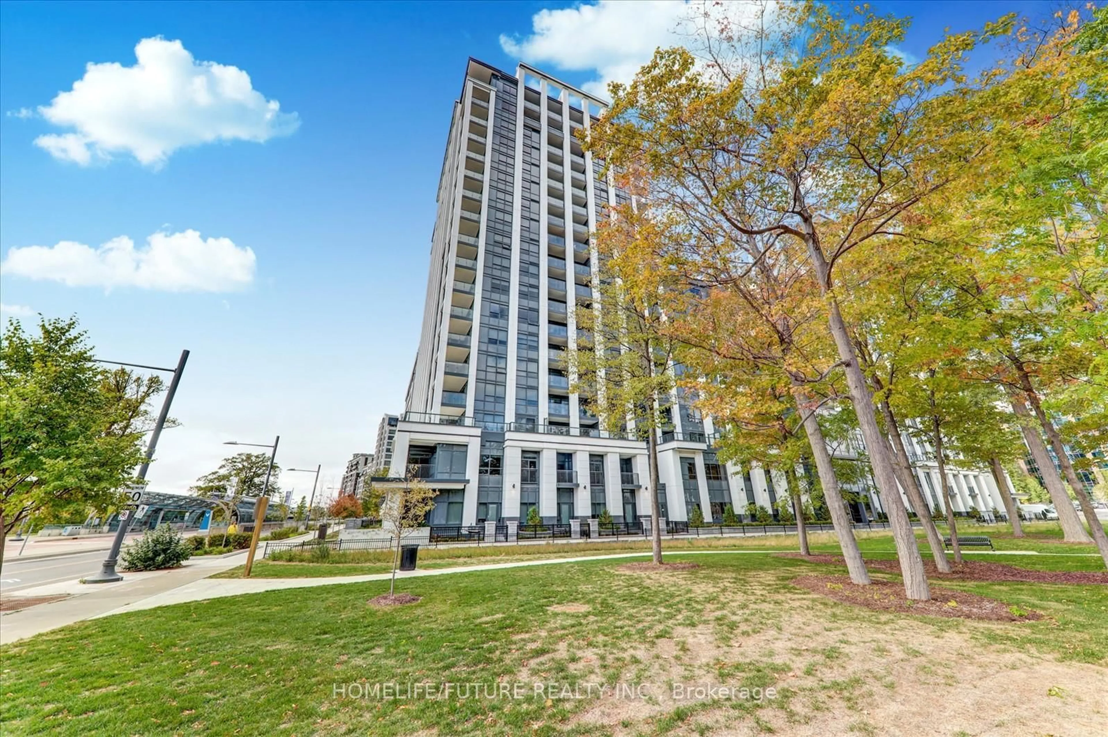 A pic from outside/outdoor area/front of a property/back of a property/a pic from drone, building for 8 Cedarland Dr #1017, Markham Ontario L6G 0H4