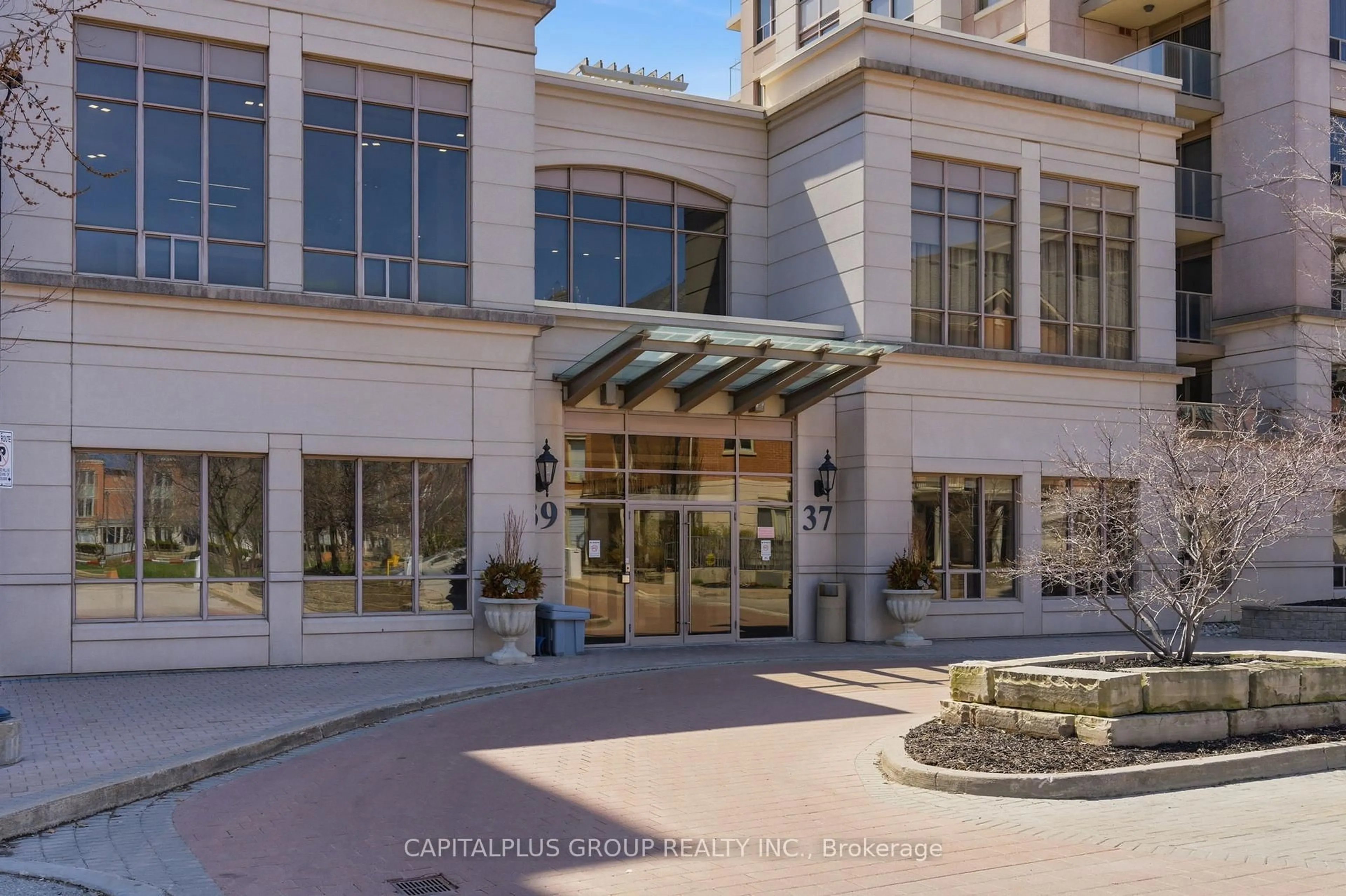 Unknown for 37 Galleria Pkwy #318, Markham Ontario L3T 0A5