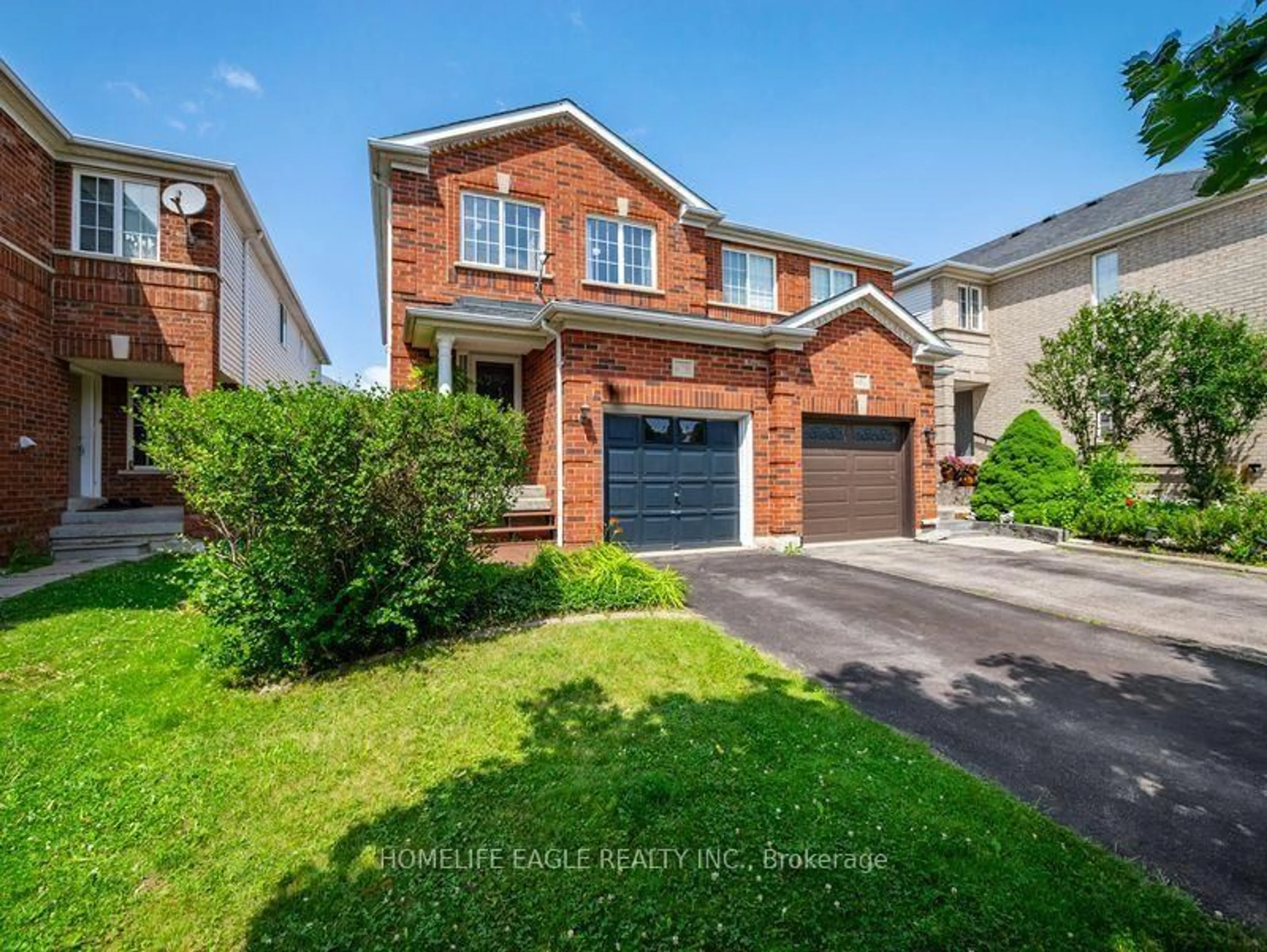 Home with brick exterior material, street for 479 Heddle Cres, Newmarket Ontario L3X 2J4