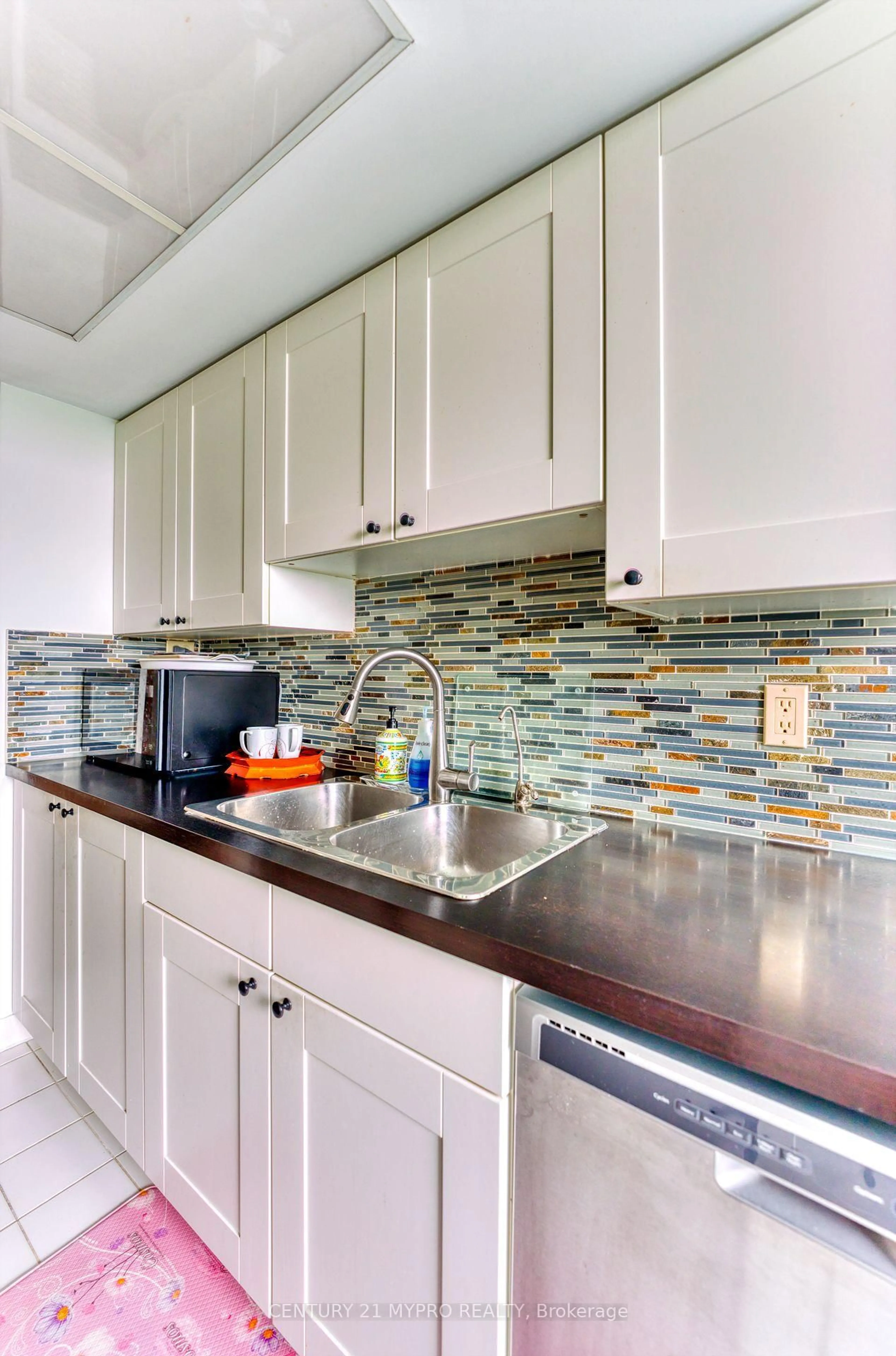 Contemporary kitchen, ceramic/tile floor for 7805 Bayview Ave ##1325, Markham Ontario L3T 7N1