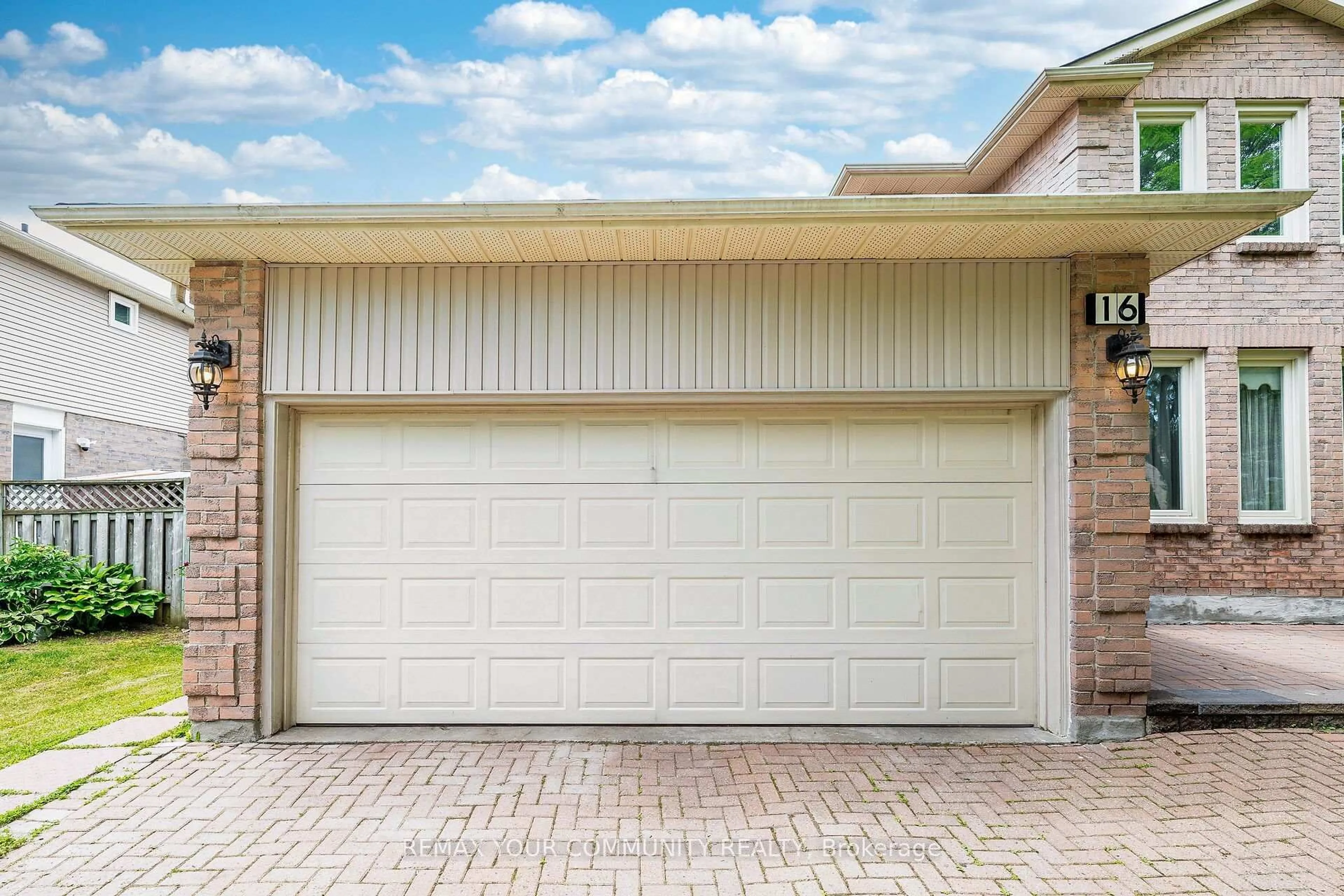 Unknown for 16 Valleyview Rd, Markham Ontario L3T 6X5