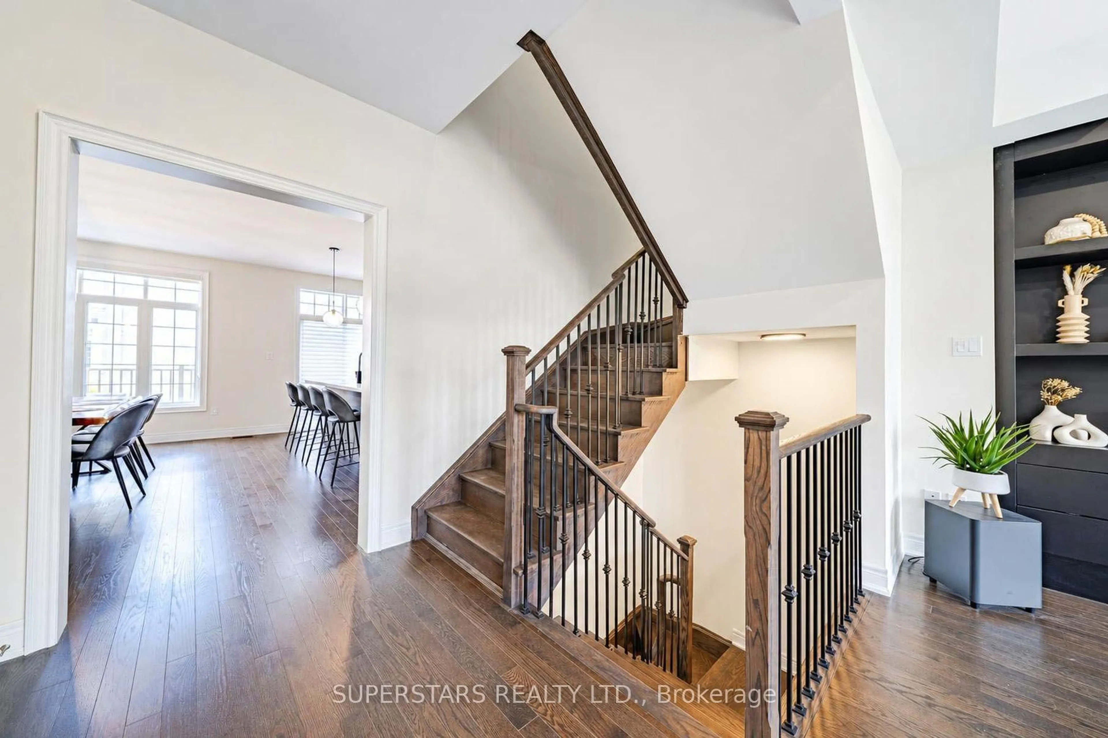 Unknown for 321 Kirkham Dr, Markham Ontario L3S 0E9